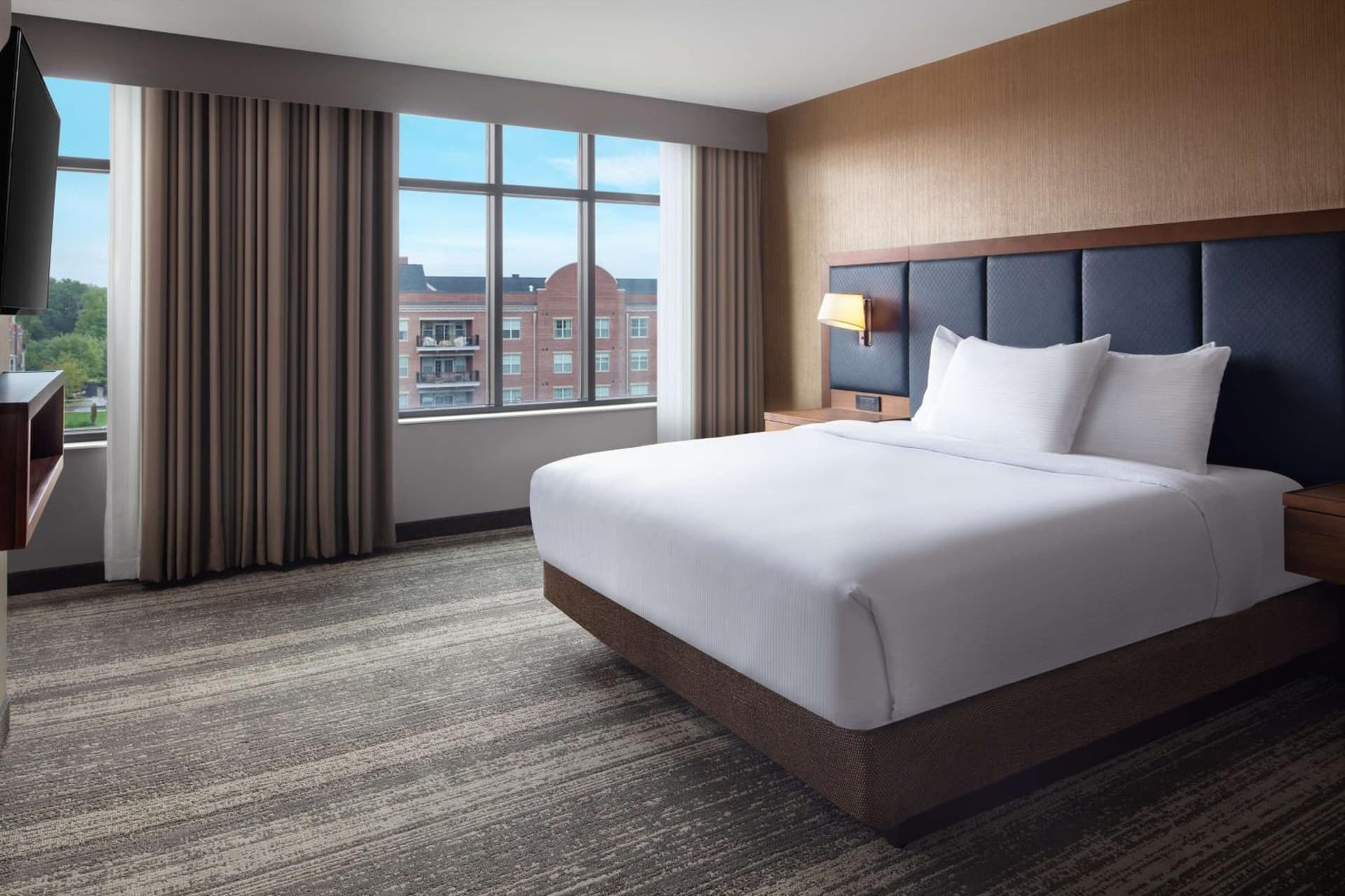 Embassy Suites by Hilton South Bend gallery photo in South Bend, IN — image 14