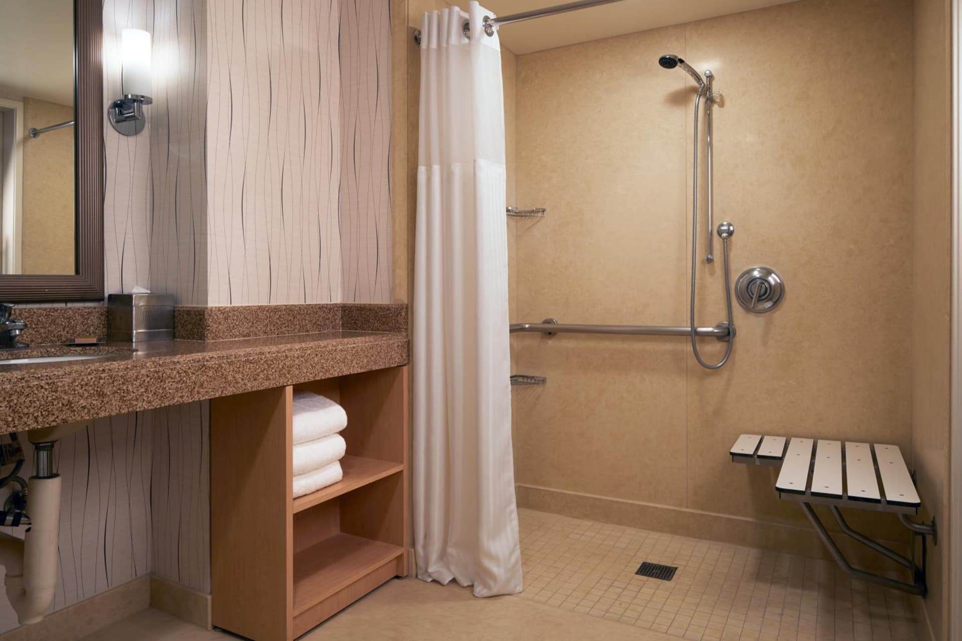 Hilton Los Angeles Airport gallery photo in Los Angeles, CA — image 17