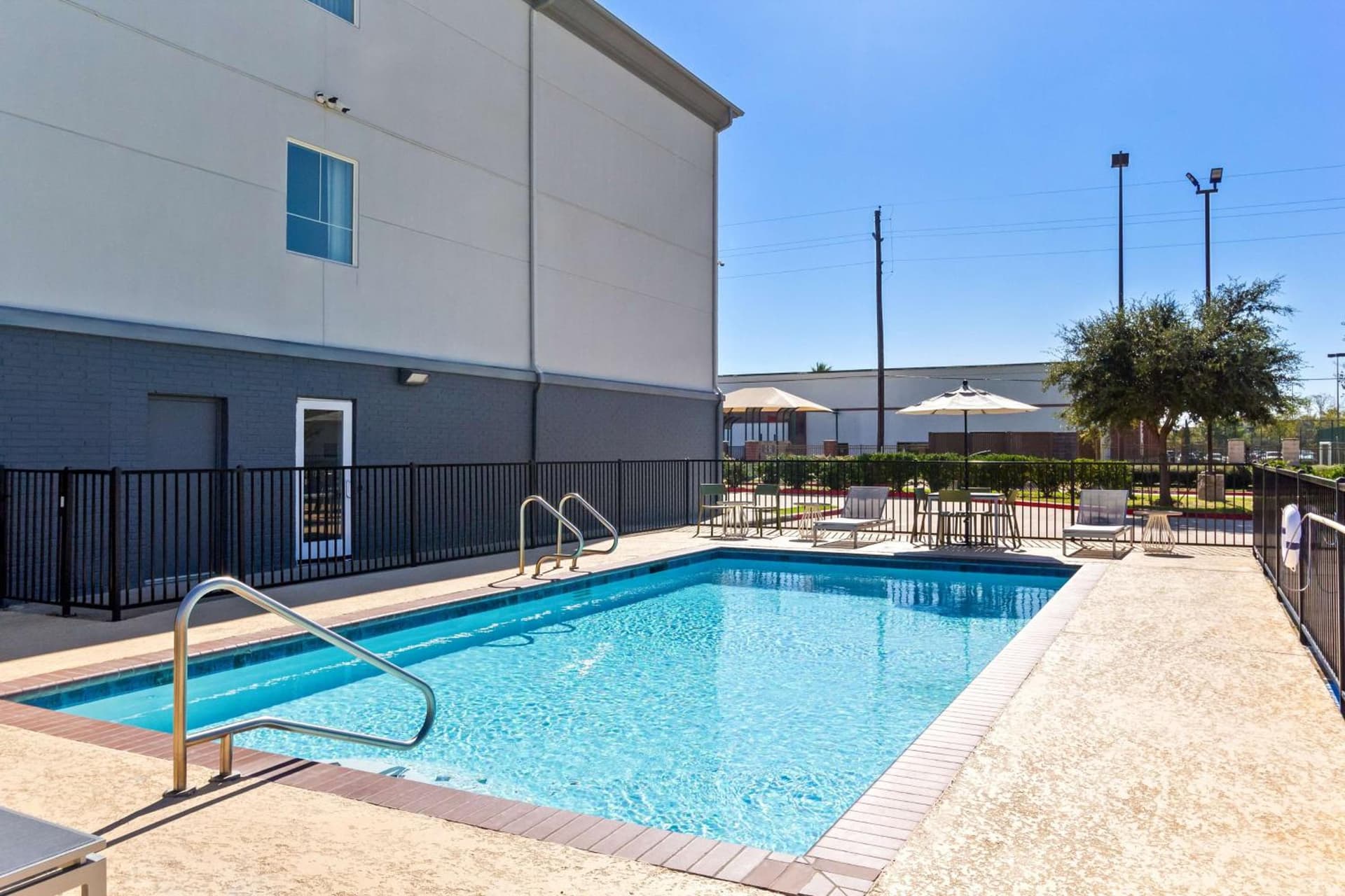 Spark by Hilton Pearland gallery photo in Pearland, TX — image 5