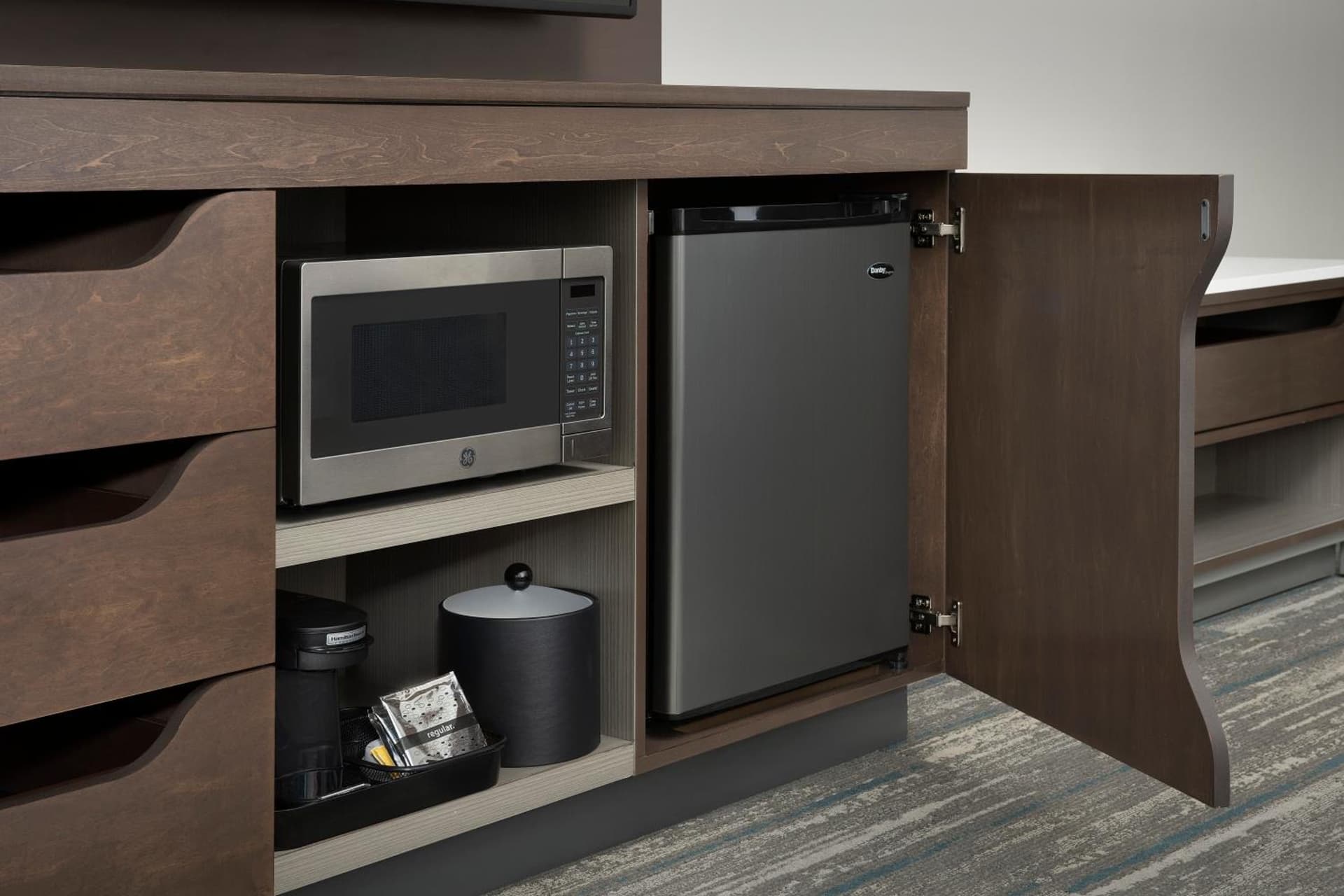Hampton Inn & Suites Charlotte Airport Lake Pointe gallery photo in Charlotte, NC — image 28