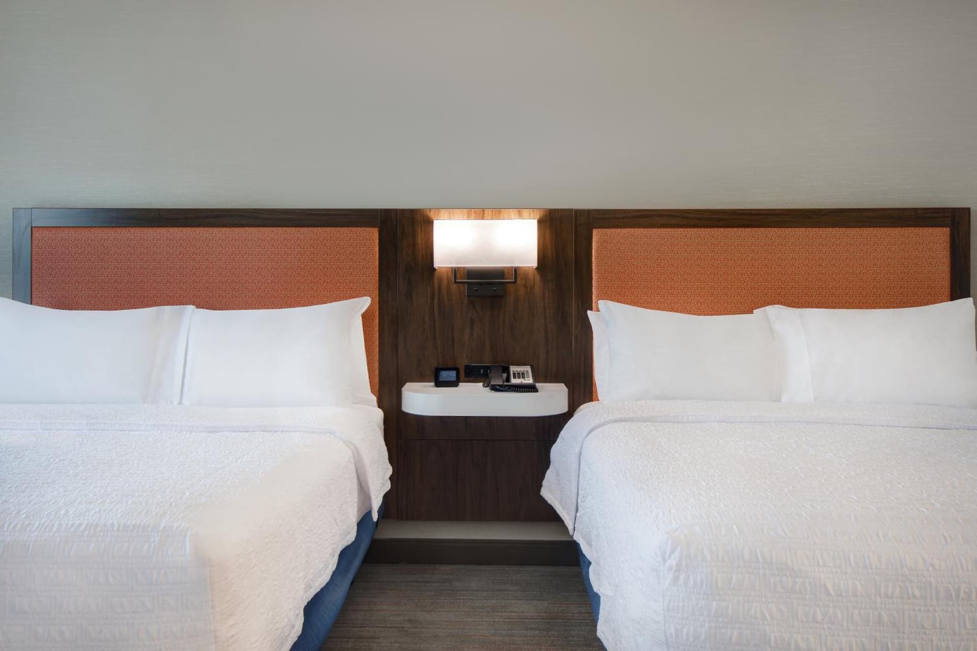 Hampton Inn & Suites Yonkers gallery photo in Yonkers, NY — image 13