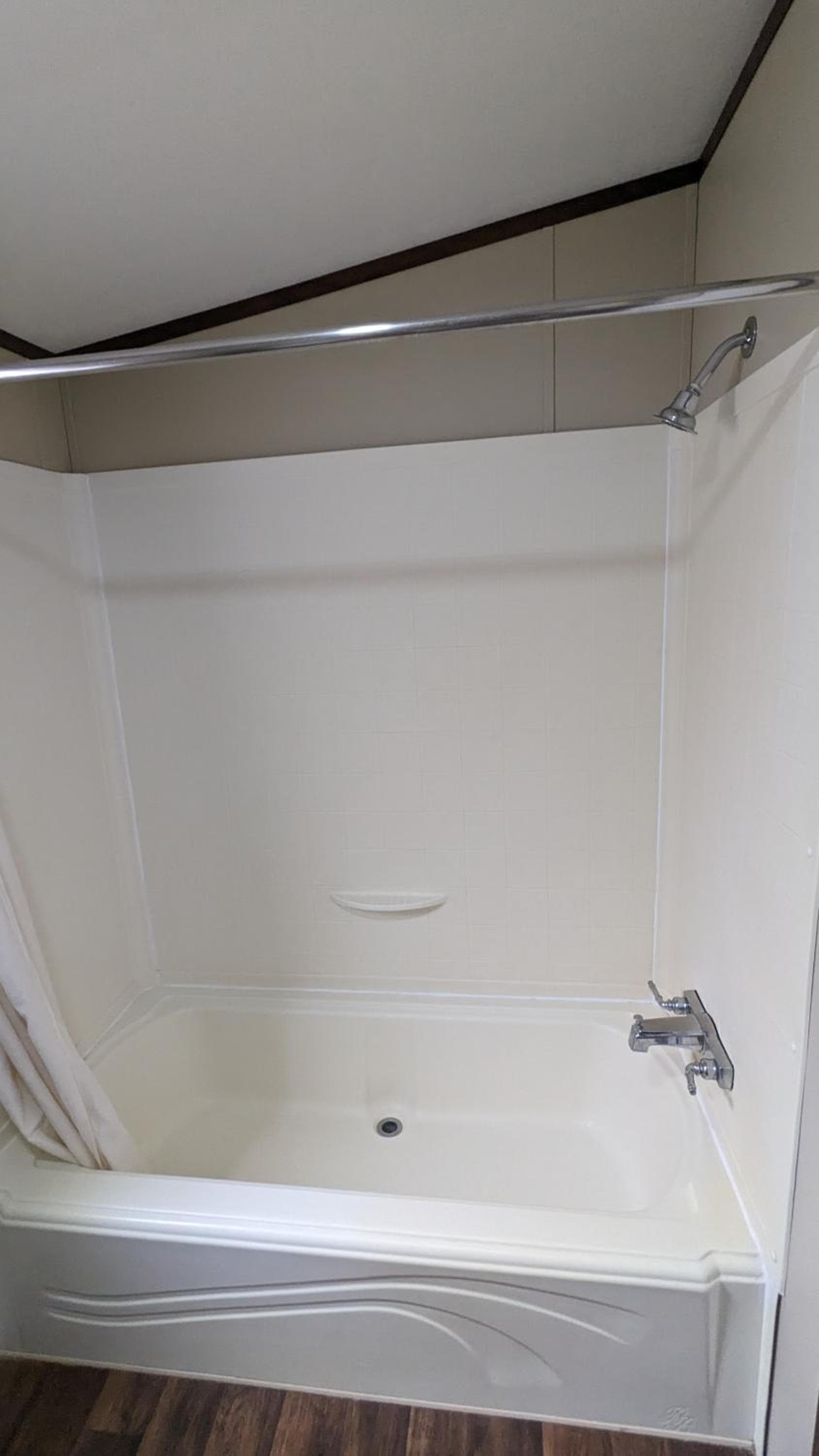 Hillcrest Inn & Suites Ozona interior in Ozona, TX — gallery photo 2