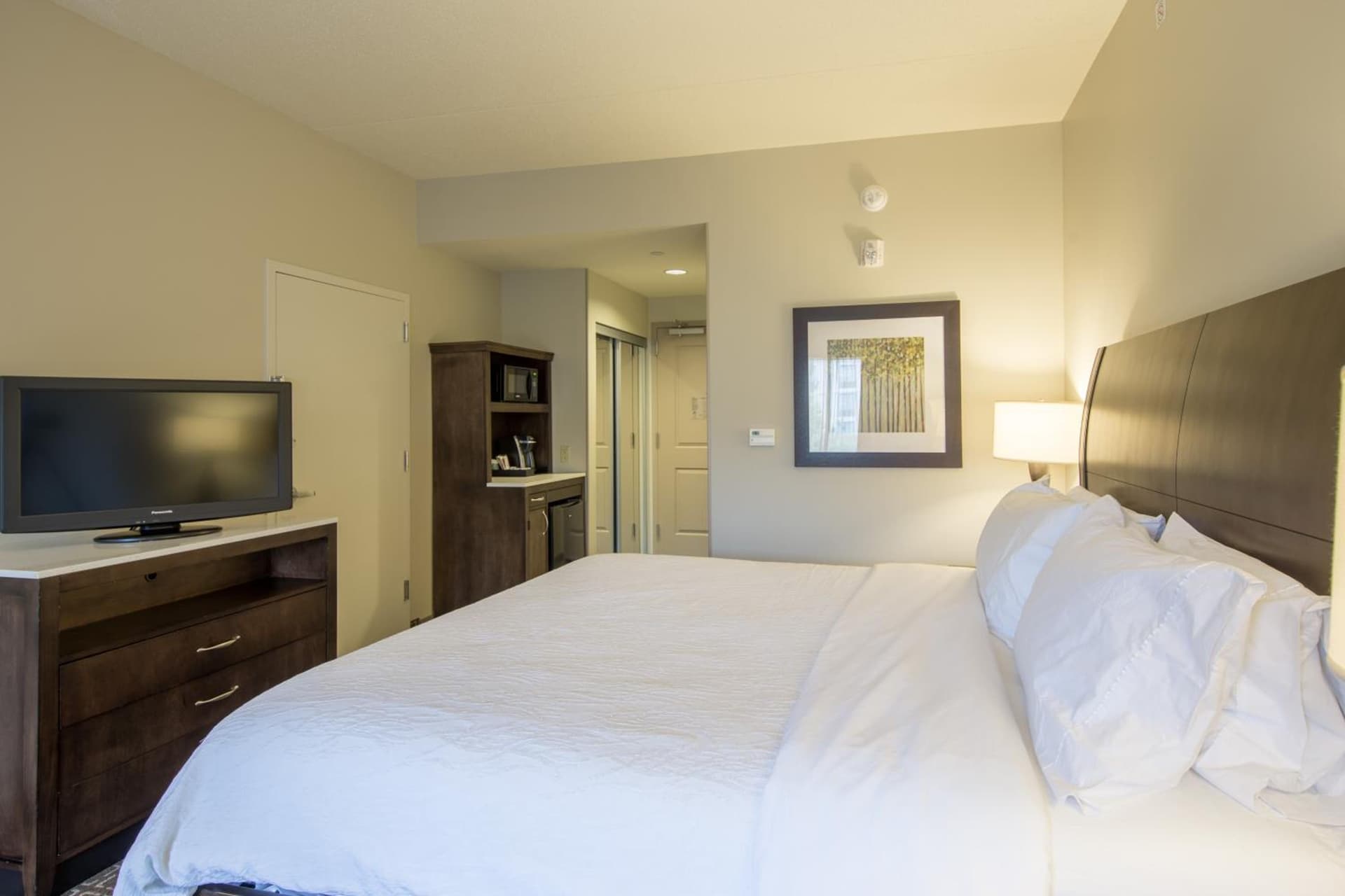 Hilton Garden Inn Raleigh Cary gallery photo in Cary, NC — image 7