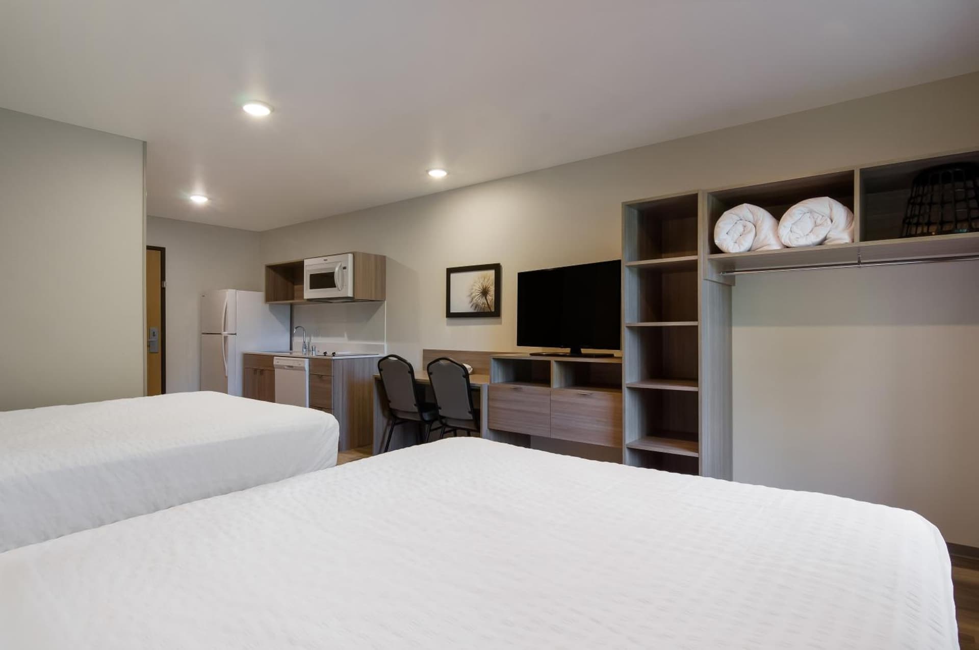 WoodSpring Suites Olympia - Lacey gallery photo in Olympia, WA — image 50