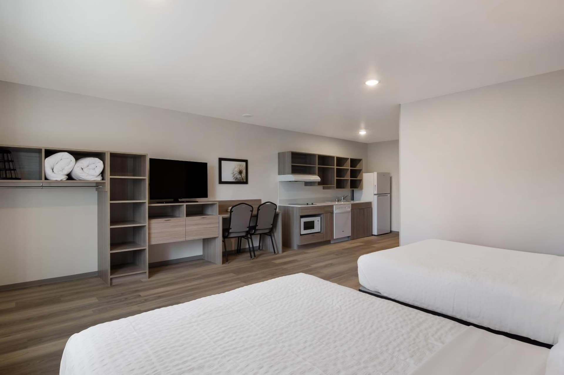 WoodSpring Suites Olympia - Lacey gallery photo in Olympia, WA — image 41