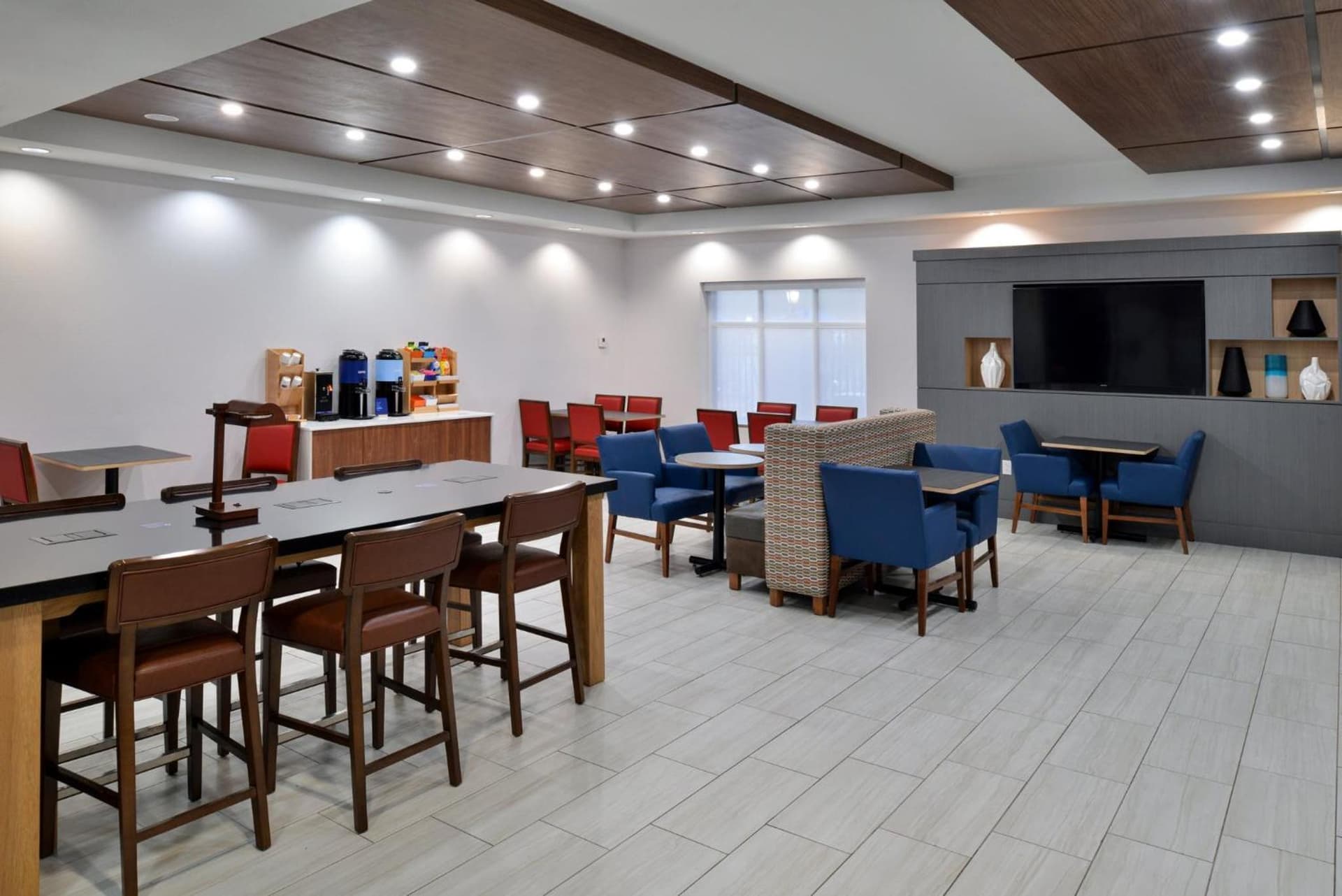 Holiday Inn Express Hotel & Suites Royse City - RockwallRockwall - Royse City by IHG gallery photo in Royse City, TX — image 65