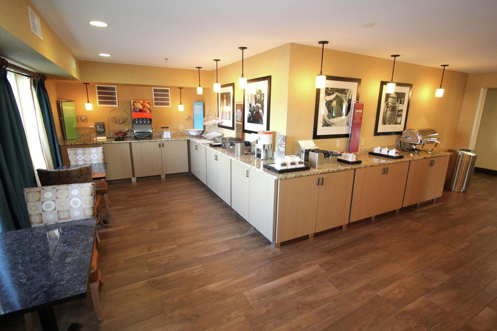 Hampton Inn Sandusky-Central gallery photo in Sandusky, OH — image 7