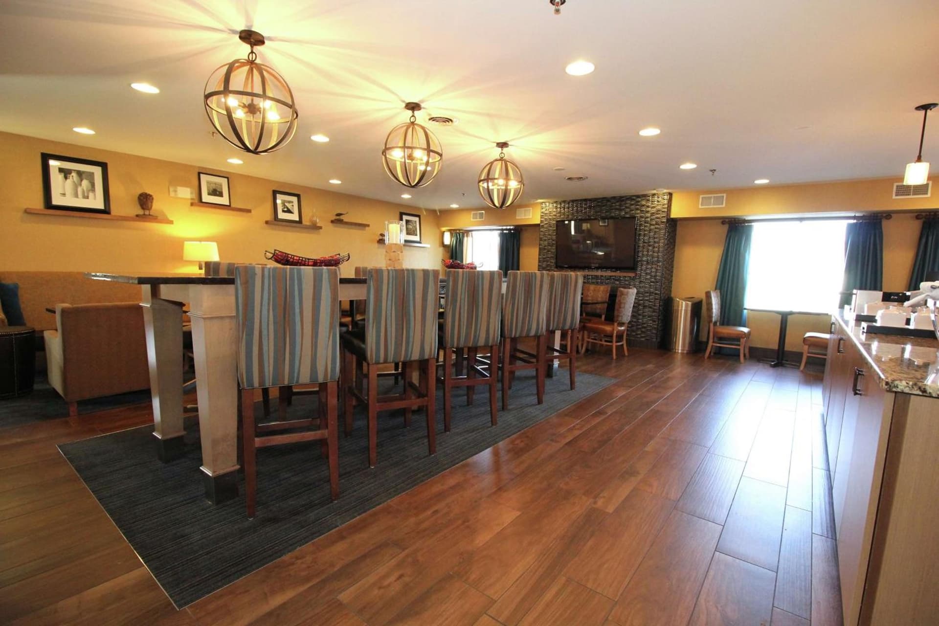 Hampton Inn Sandusky-Central gallery photo in Sandusky, OH — image 24
