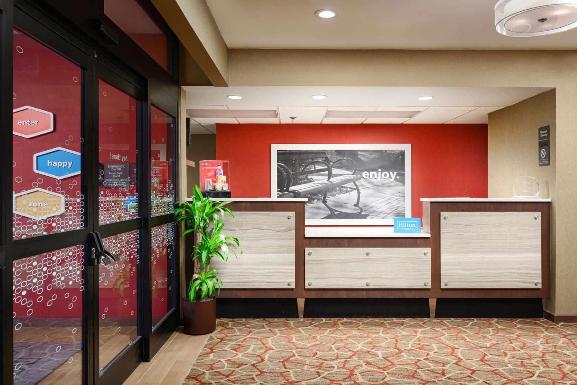 Hampton Inn Oak Ridge Knoxville property views in Oak Ridge, TN — gallery photo 3