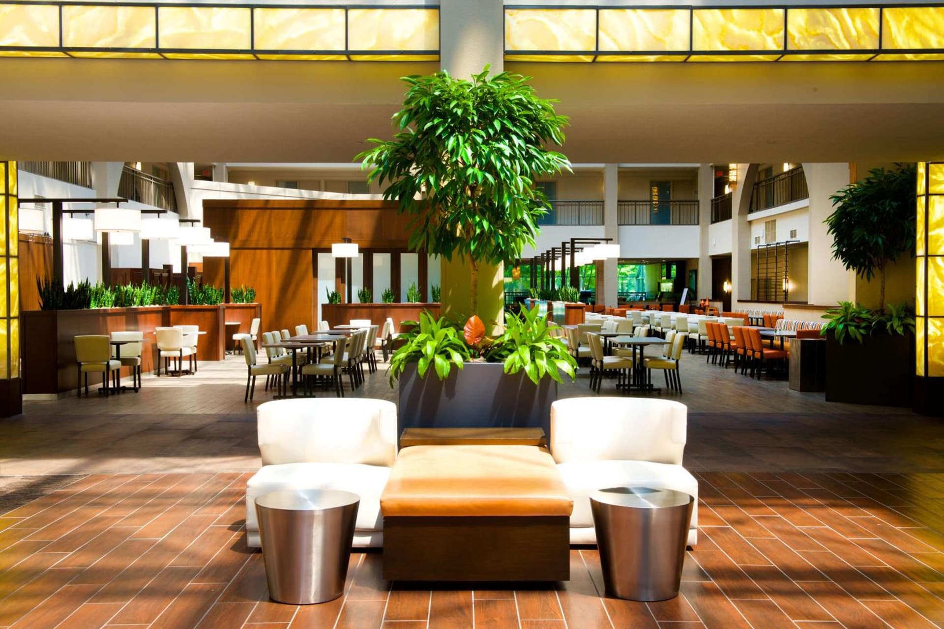 Embassy Suites by Hilton Cincinnati Northeast - Blue Ash gallery photo in Blue Ash, OH — image 22