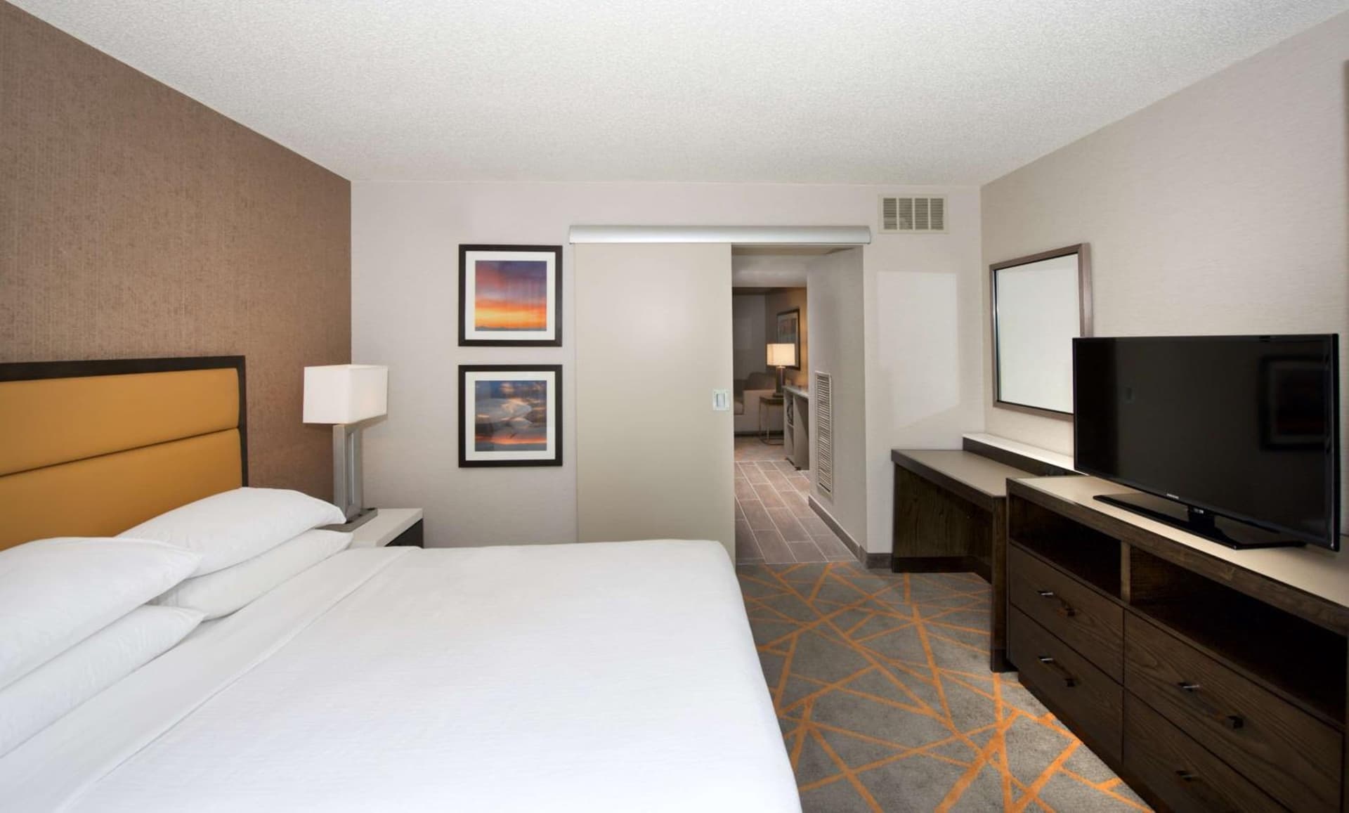 Embassy Suites by Hilton Cincinnati Northeast - Blue Ash gallery photo in Blue Ash, OH — image 30
