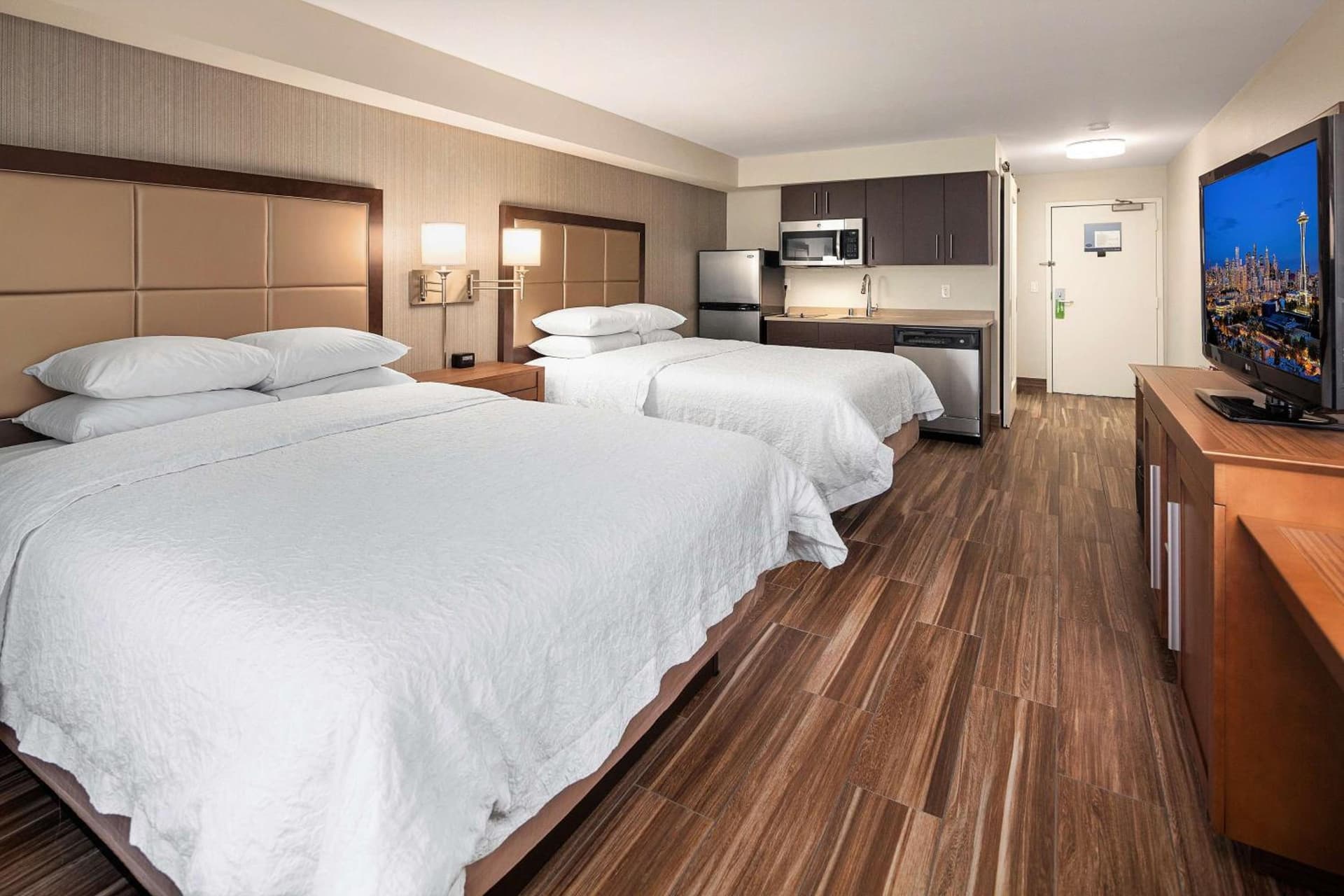 Hampton Inn & Suites Seattle North/Lynnwood gallery photo in Lynnwood, WA — image 17