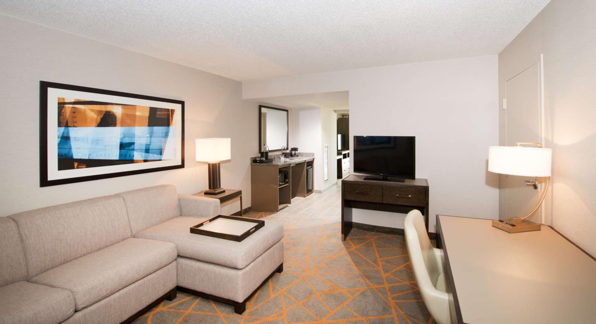 Embassy Suites by Hilton Cincinnati Northeast - Blue Ash gallery photo in Blue Ash, OH — image 16