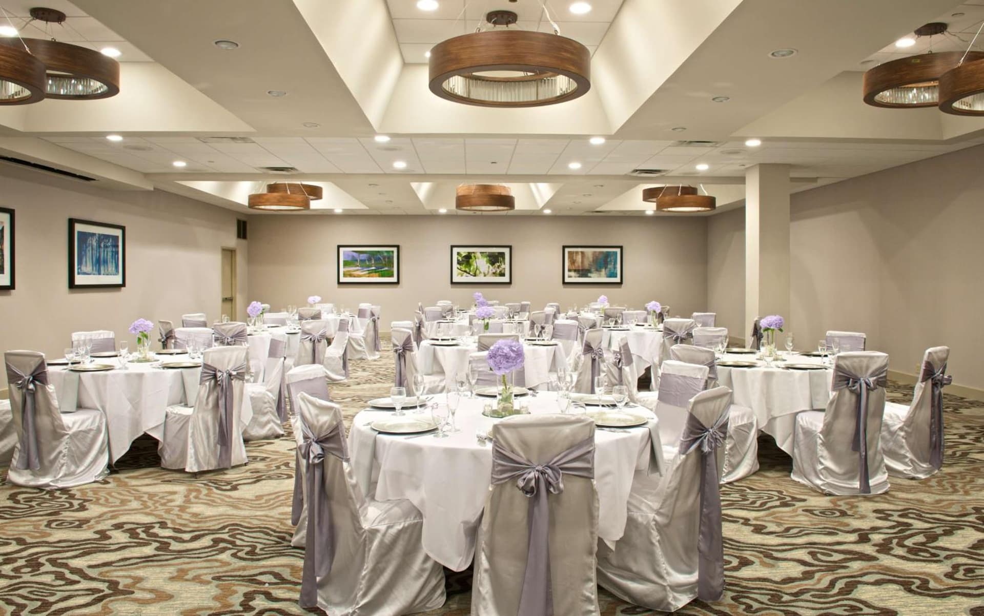 Embassy Suites by Hilton Cincinnati Northeast - Blue Ash gallery photo in Blue Ash, OH — image 37