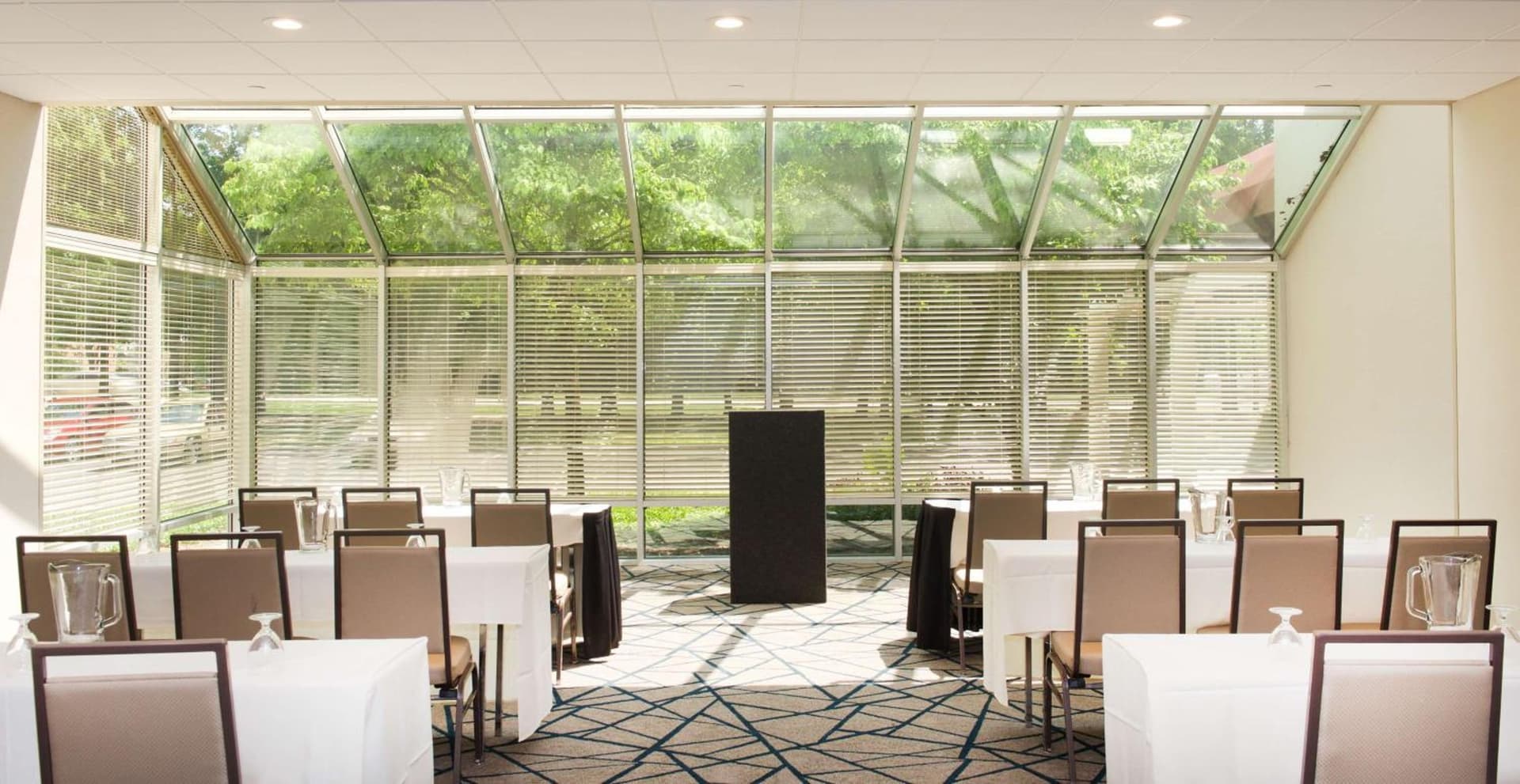 Embassy Suites by Hilton Cincinnati Northeast - Blue Ash gallery photo in Blue Ash, OH — image 38
