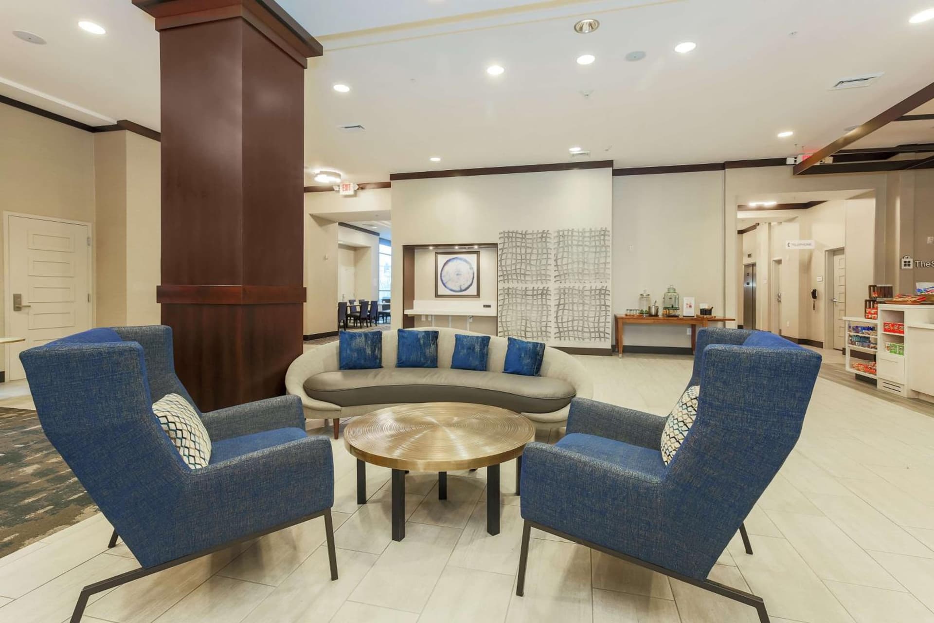 Hilton Garden Inn Shirlington interior in Arlington, VA — gallery photo 2