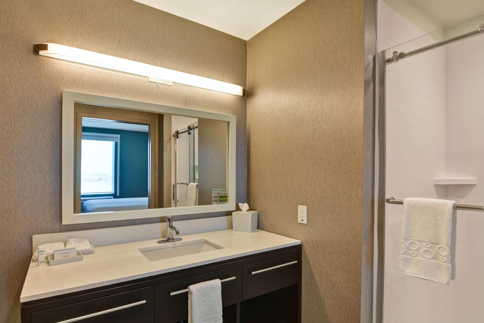 Home2 Suites By Hilton Palmdale gallery photo in Palmdale, CA — image 9