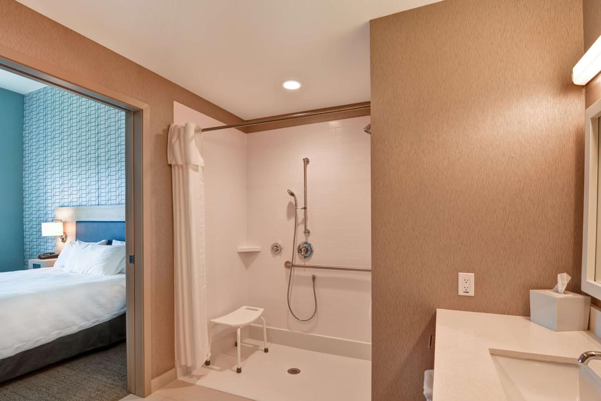 Home2 Suites By Hilton Palmdale gallery photo in Palmdale, CA — image 21