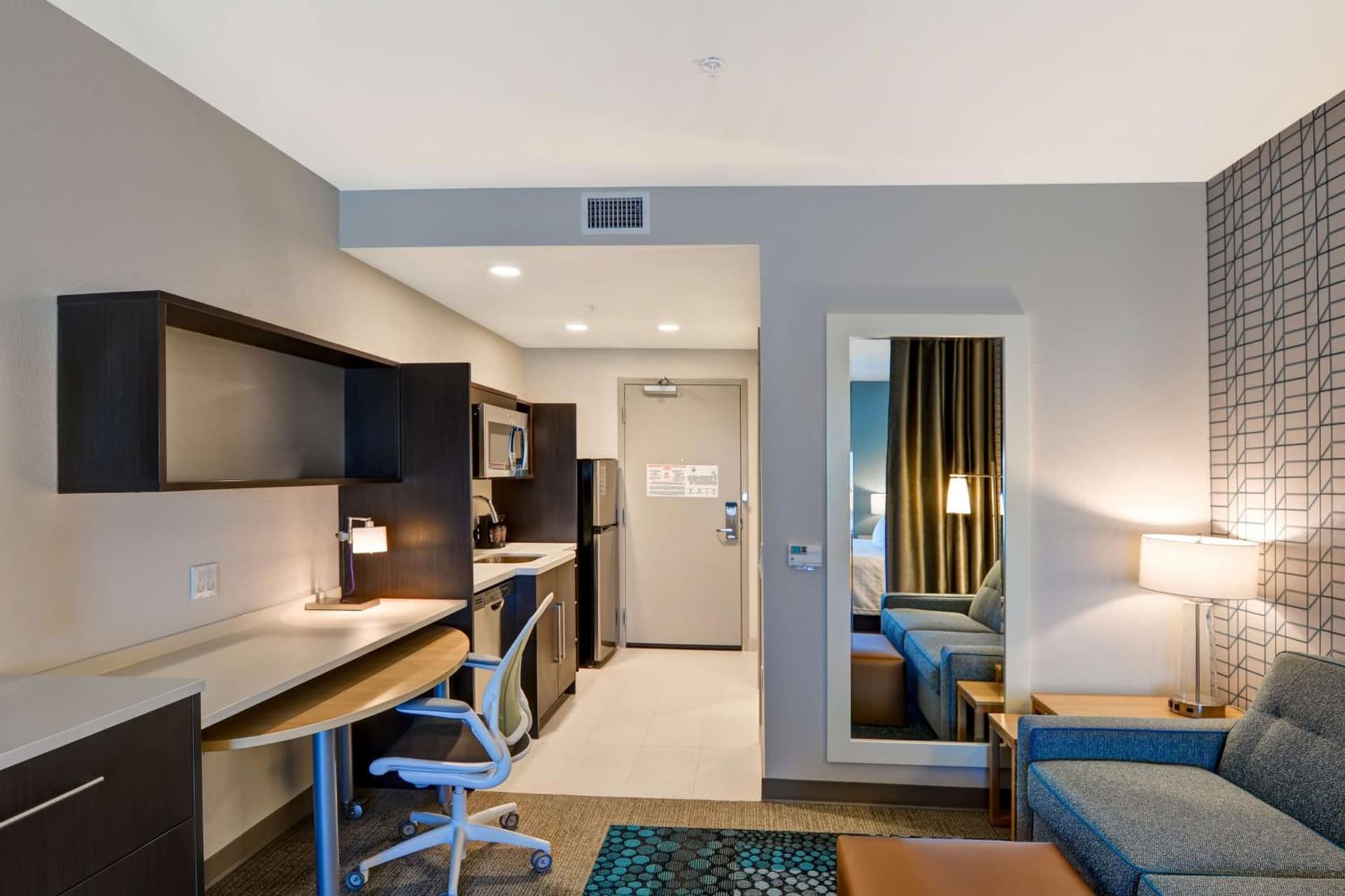 Home2 Suites By Hilton Palmdale gallery photo in Palmdale, CA — image 10