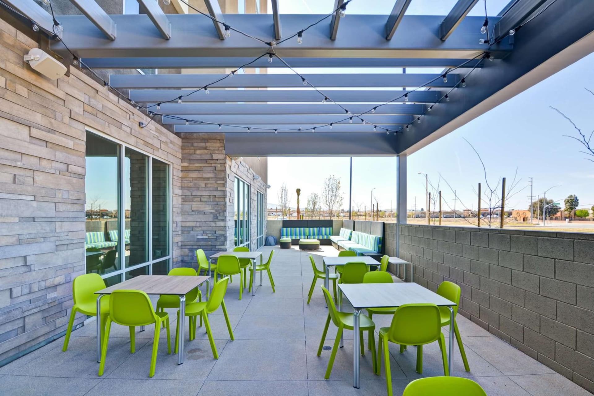 Home2 Suites By Hilton Palmdale gallery photo in Palmdale, CA — image 20