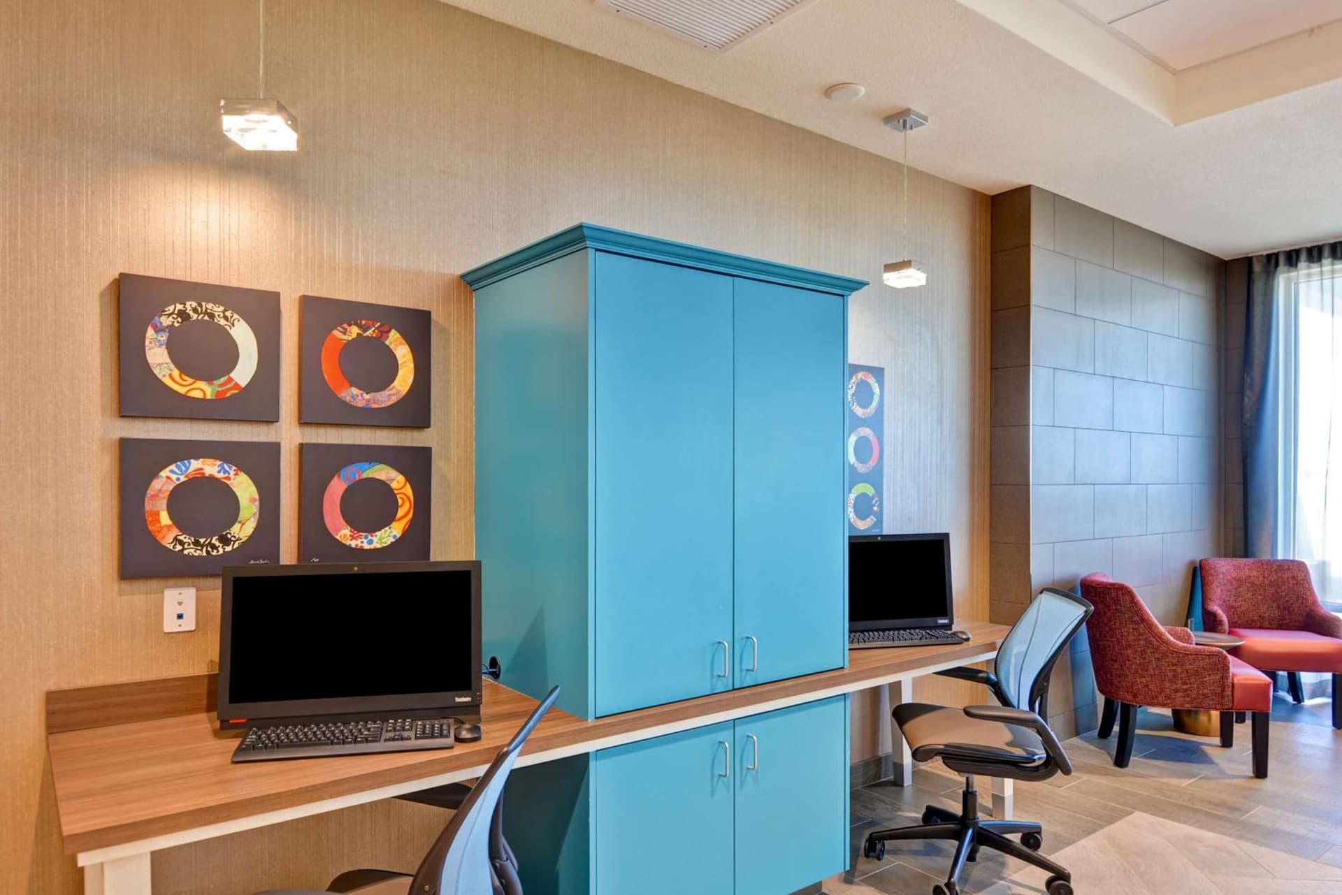 Home2 Suites By Hilton Palmdale gallery photo in Palmdale, CA — image 13