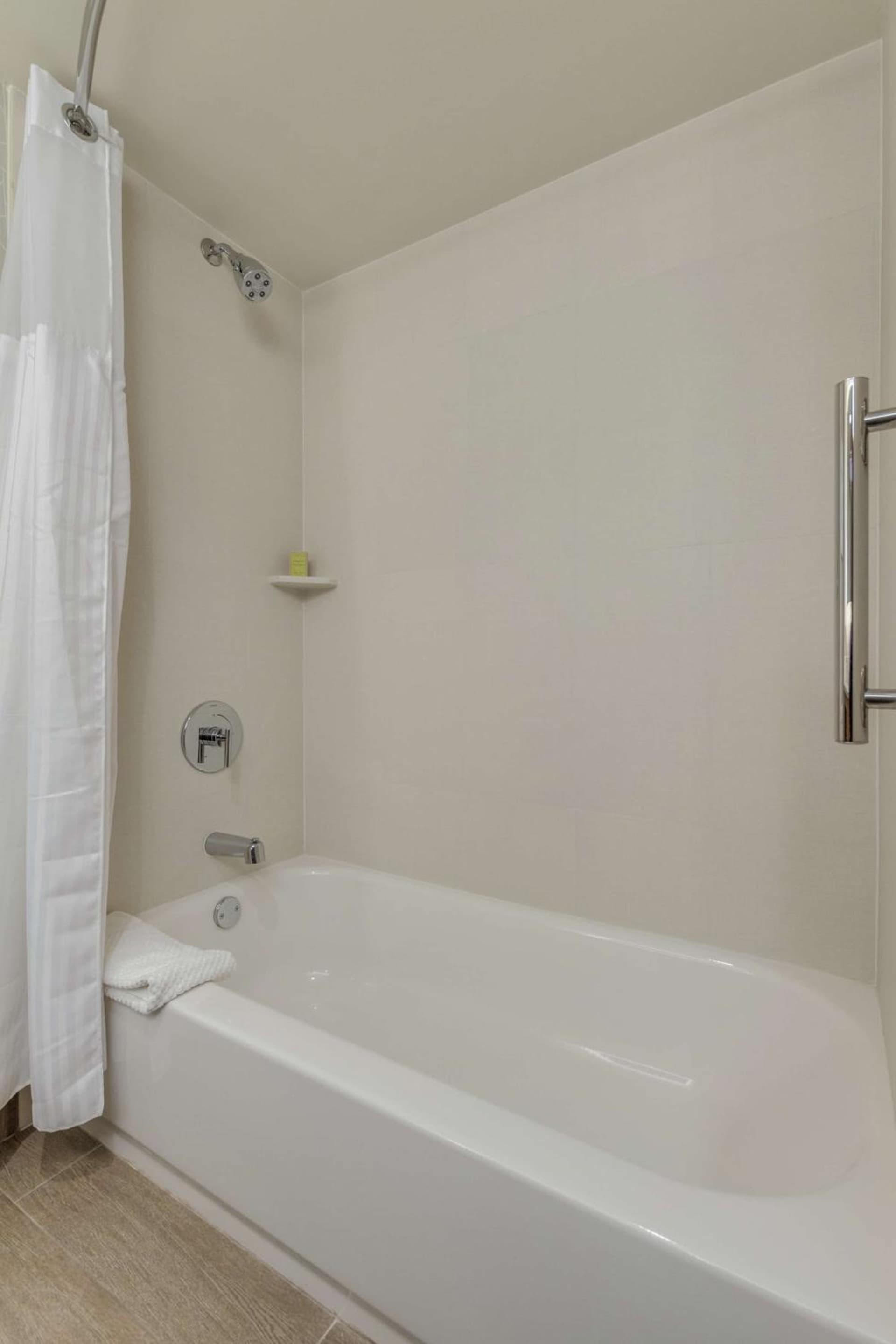 DoubleTree by Hilton Chandler Phoenix, AZ gallery photo in Chandler, AZ — image 23