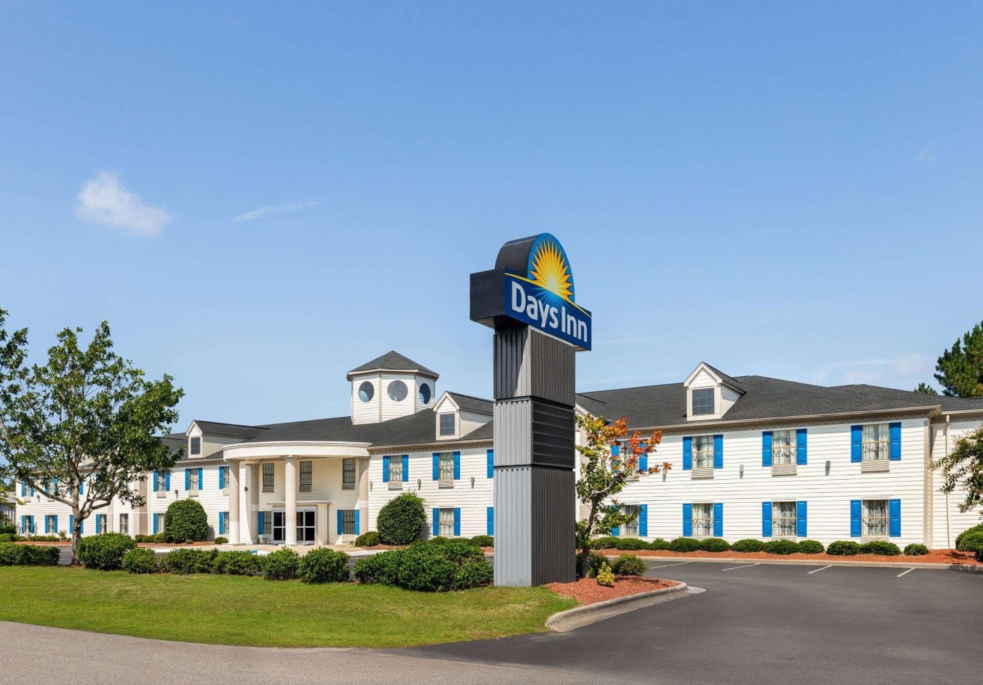 Days Inn by Wyndham Shallotte — hotel in Shallotte, North Carolina