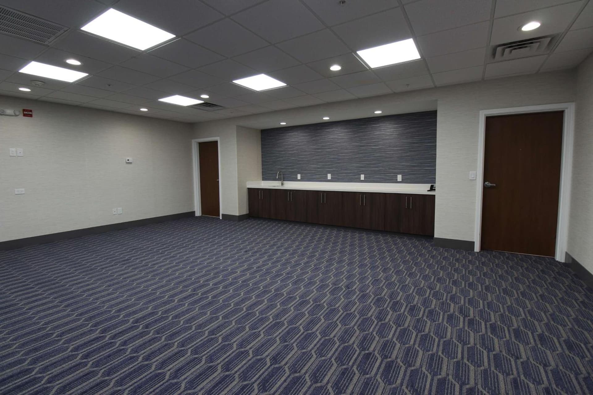 Hampton Inn & Suites Denton gallery photo in Denton, TX — image 42