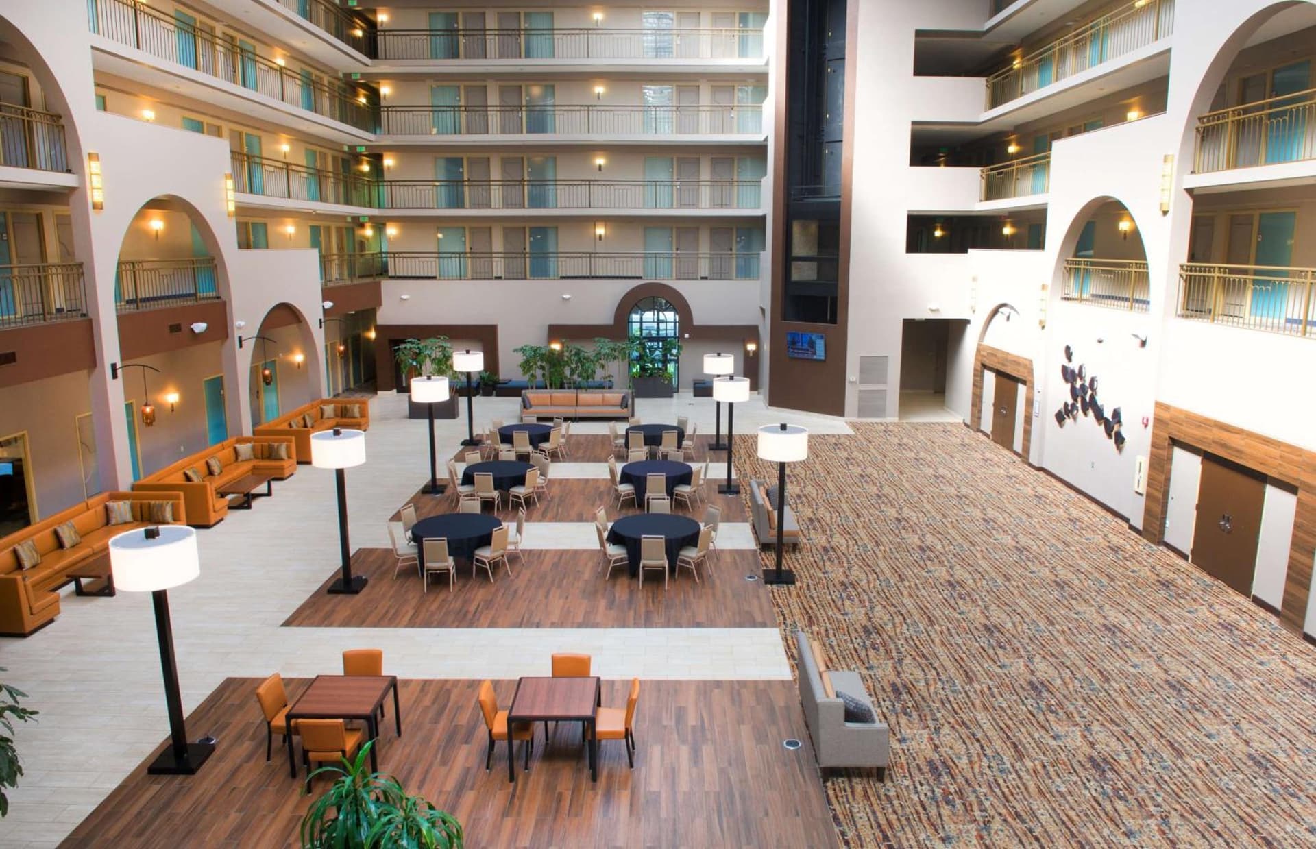 Embassy Suites by Hilton Seattle North Lynnwood gallery photo in Lynnwood, WA — image 8