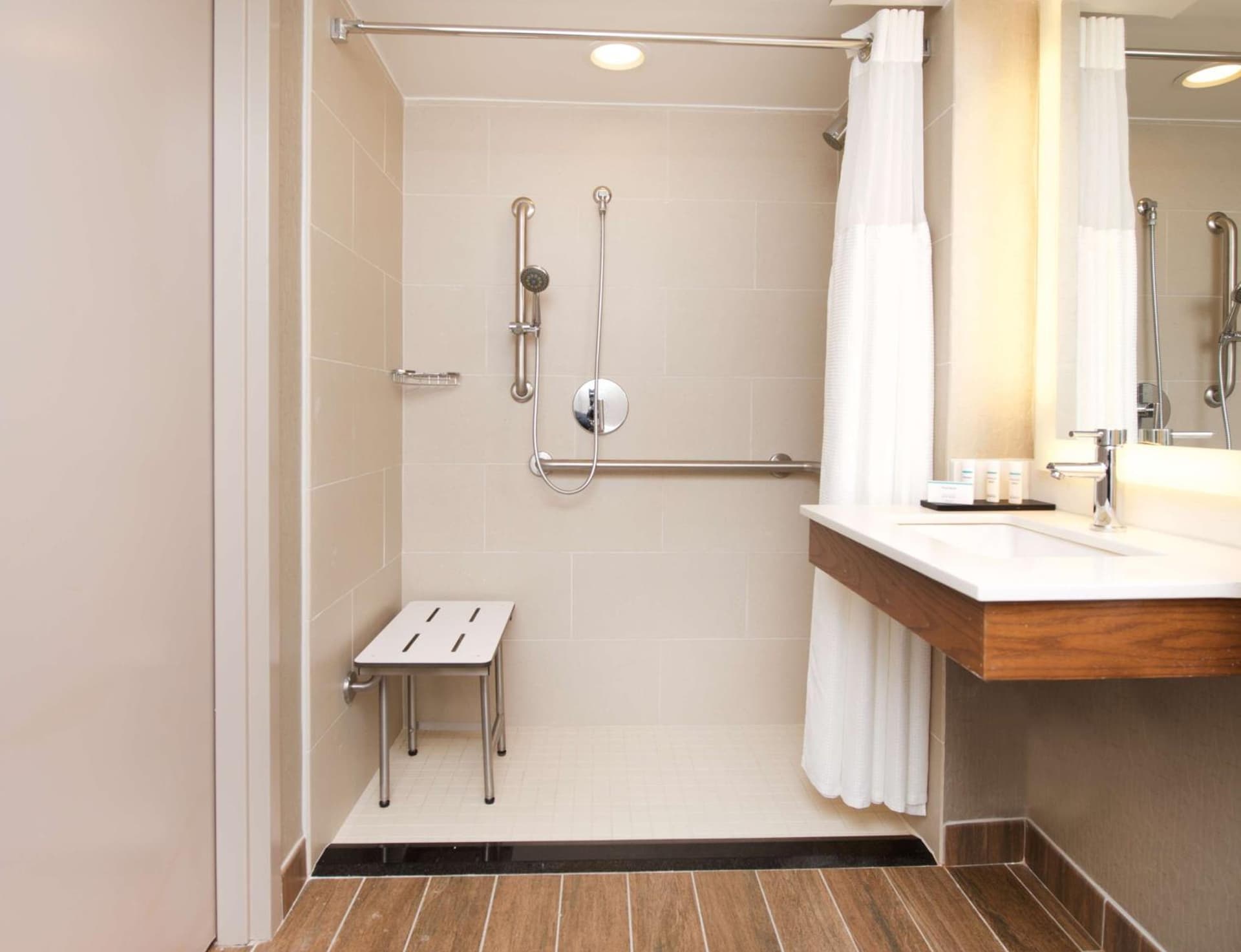 Embassy Suites by Hilton Seattle North Lynnwood gallery photo in Lynnwood, WA — image 29