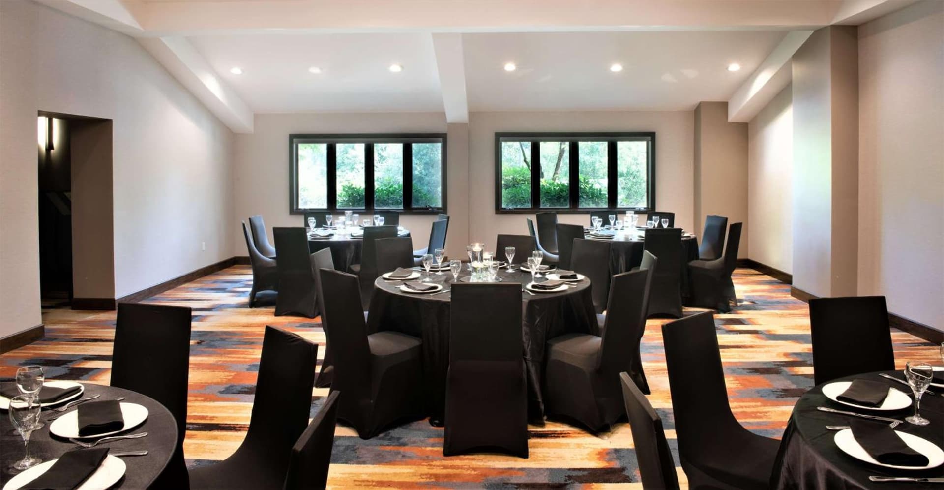 Embassy Suites by Hilton Seattle North Lynnwood gallery photo in Lynnwood, WA — image 27