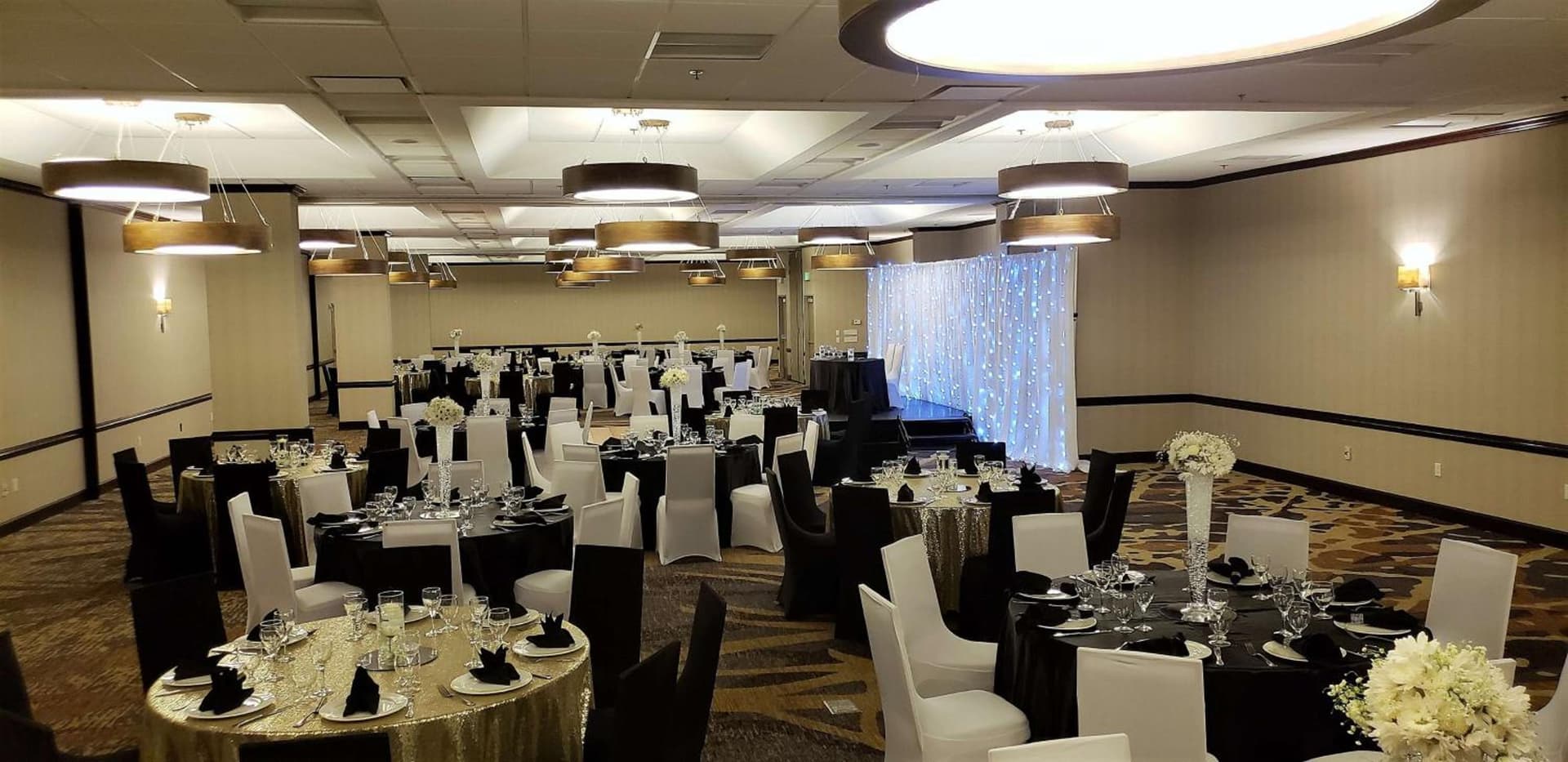 Embassy Suites by Hilton Seattle North Lynnwood gallery photo in Lynnwood, WA — image 5