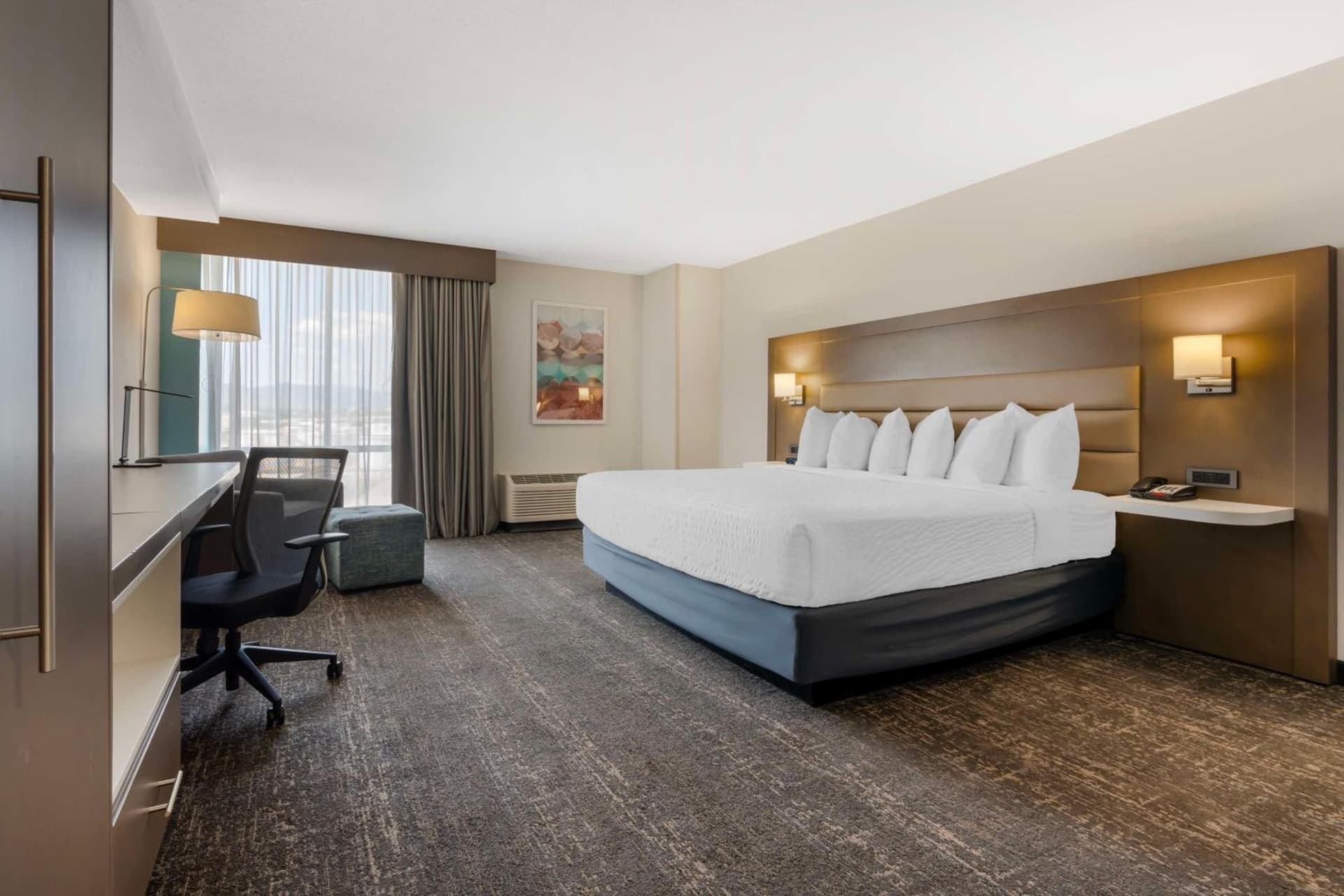 Best Western Plus Sparks-Reno Hotel interior in Sparks, NV — gallery photo 2