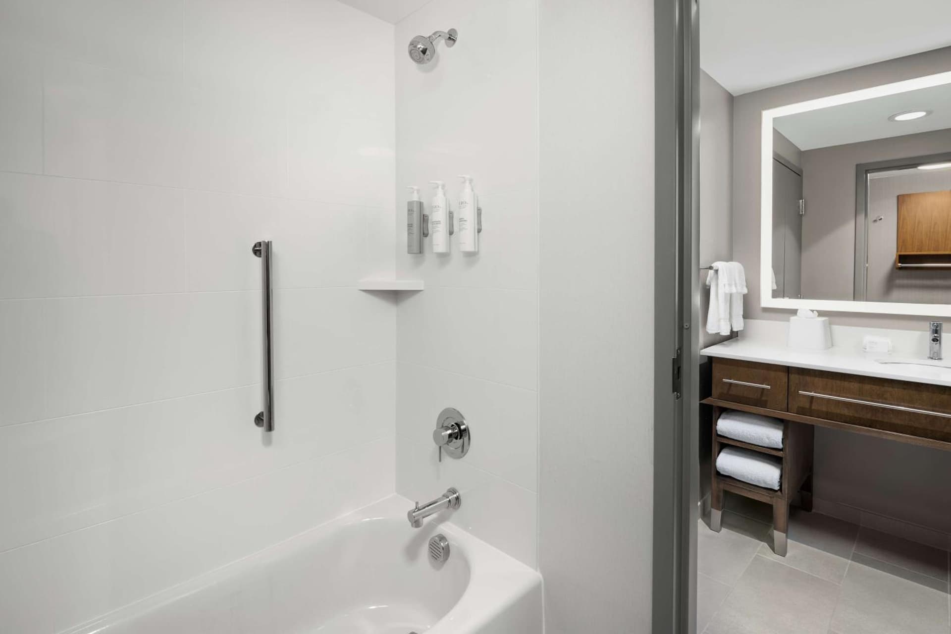 Homewood Suites By Hilton Greenville, NC gallery photo in Greenville, NC — image 45