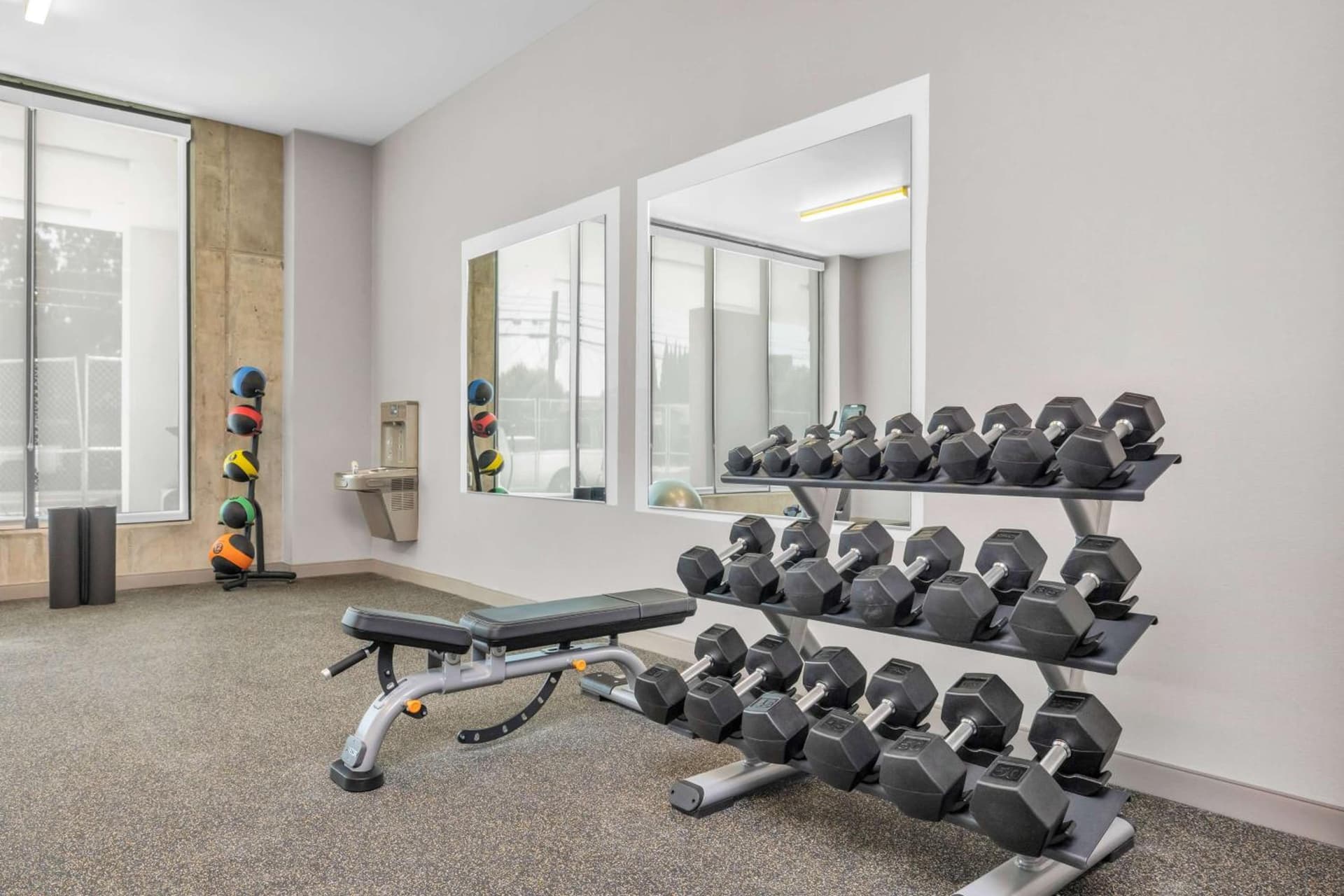 La Quinta Inn & Suites by Wyndham San Jose Airport-Downtown gallery photo in San Jose, CA — image 32