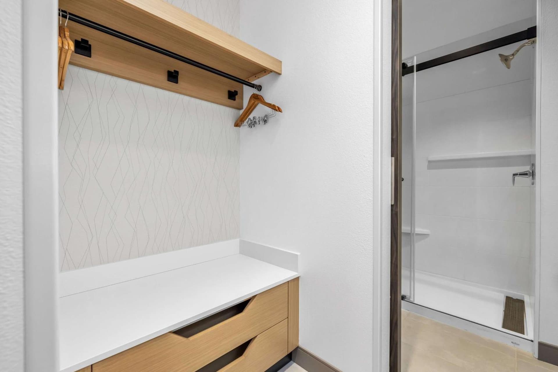 La Quinta Inn & Suites by Wyndham San Jose Airport-Downtown gallery photo in San Jose, CA — image 42