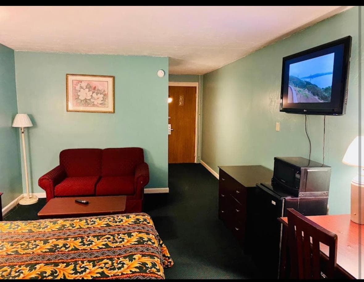 Economy Inn of Greenville, Near ECU Health Center gallery photo in Greenville, NC — image 4