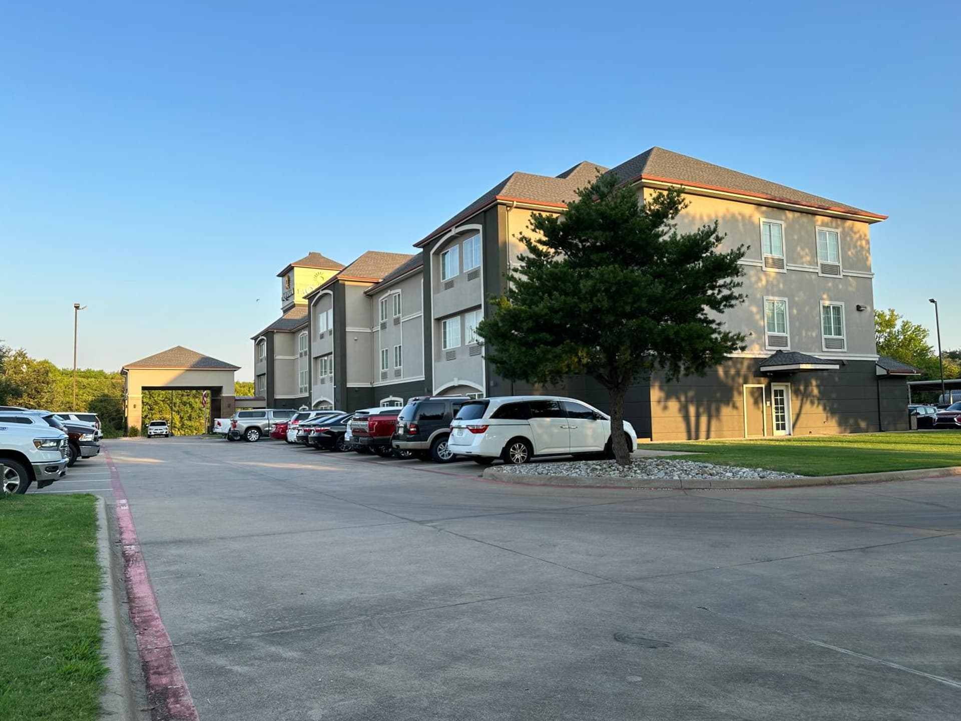 La Quinta by Wyndham Sulphur Springs property views in Sulphur Springs, TX — gallery photo 3