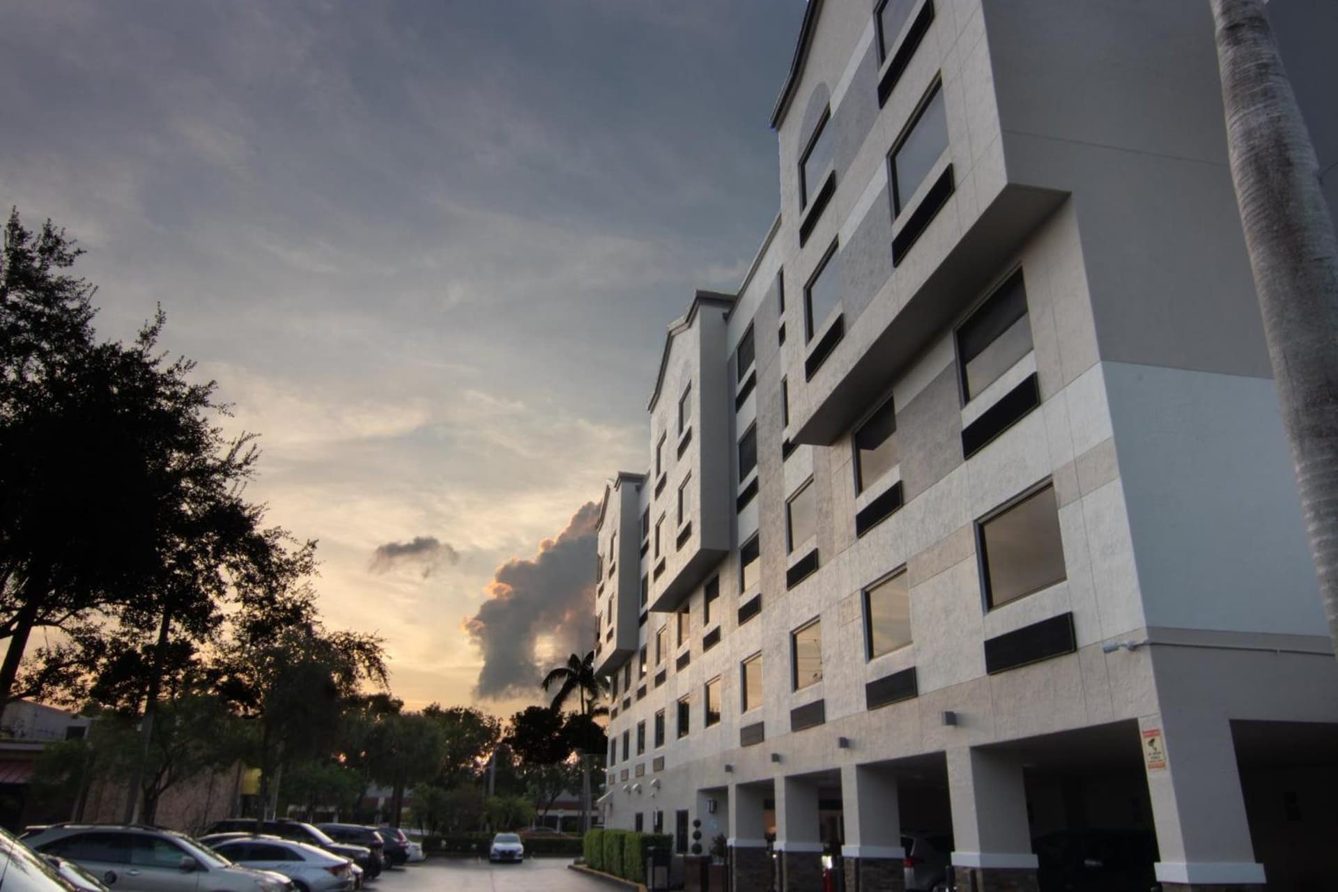 Holiday Inn Express and Suites Fort Lauderdale Airport West by IHG gallery photo in Davie, FL — image 44