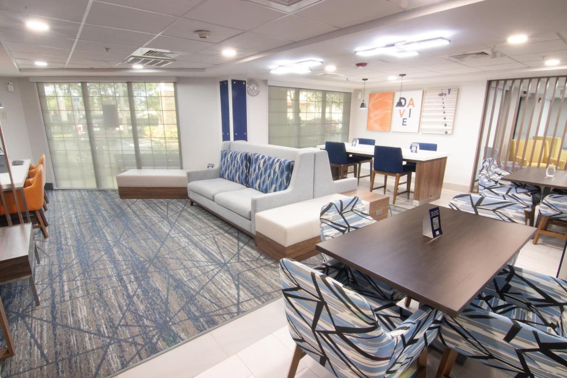 Holiday Inn Express and Suites Fort Lauderdale Airport West by IHG gallery photo in Davie, FL — image 33