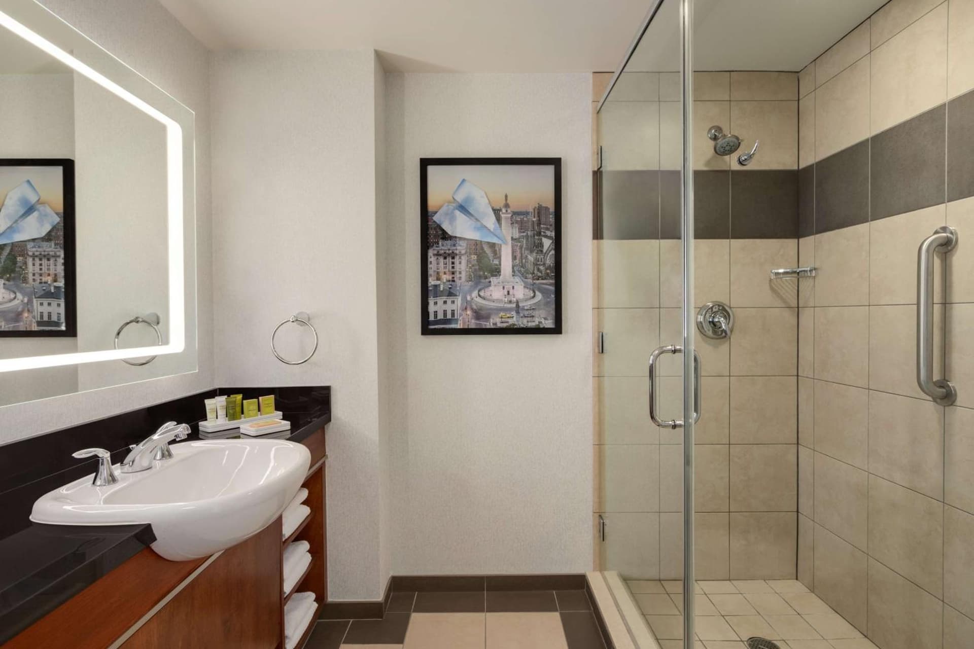 Hilton Baltimore BWI Airport gallery photo in Linthicum Heights, MD — image 4