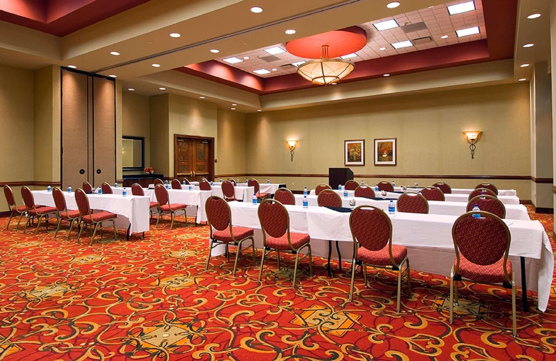 Embassy Suites Murfreesboro - Hotel & Conference Center gallery photo in Murfreesboro, TN — image 7