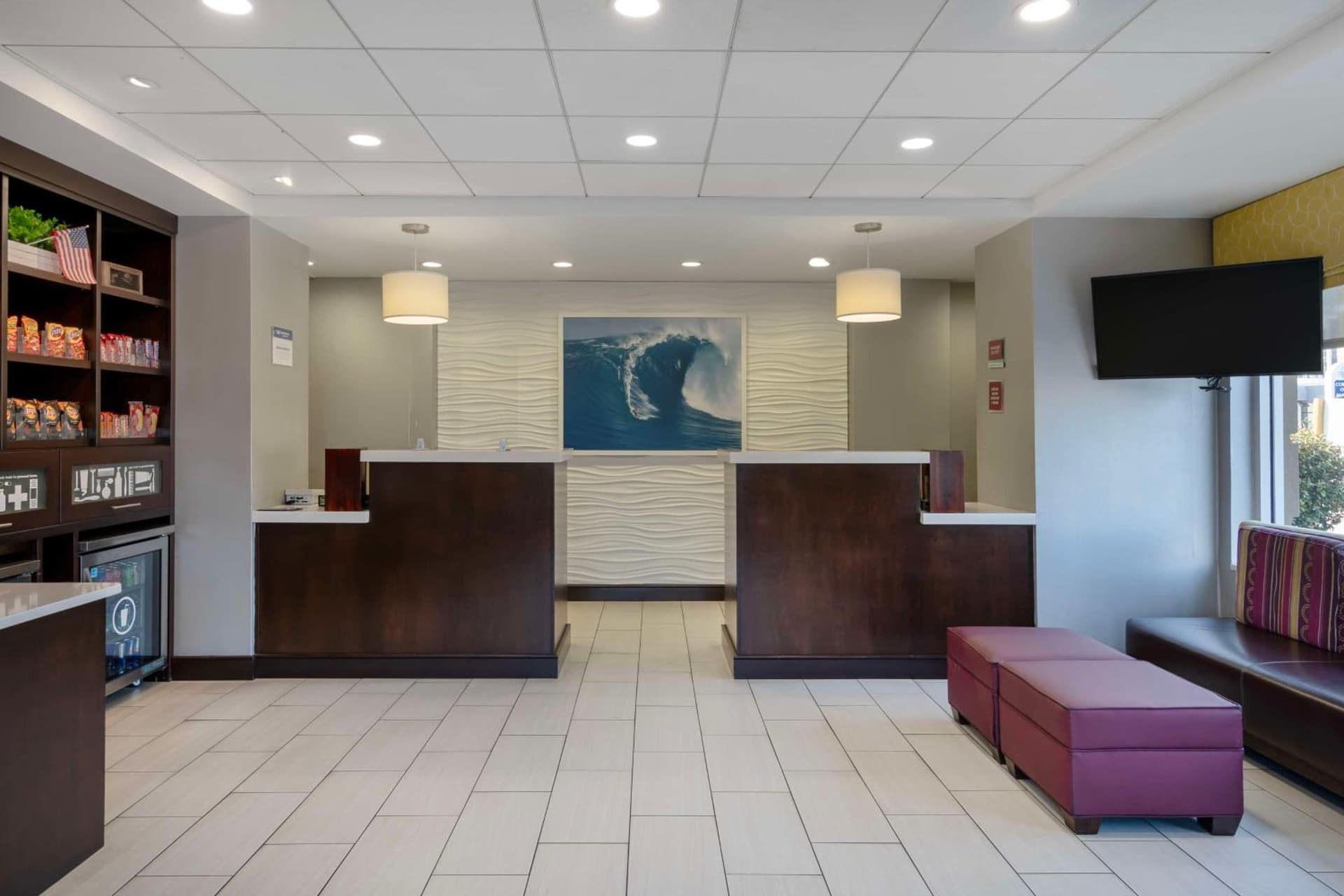 Best Western Plus Daytona Inn Seabreeze property views in Daytona Beach, FL — gallery photo 3