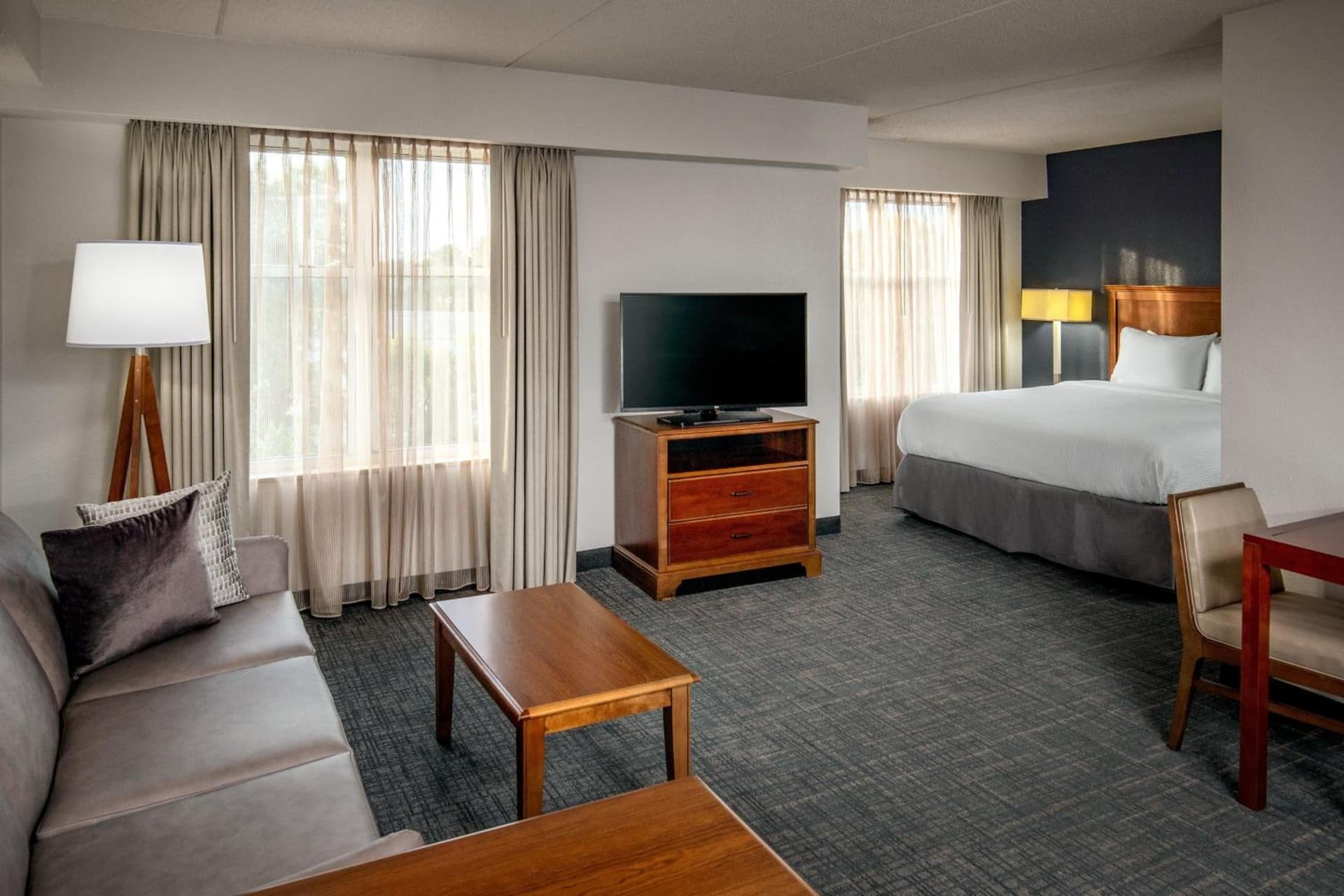 Residence Inn by Marriott Chesapeake Greenbrier gallery photo in Chesapeake, VA — image 36