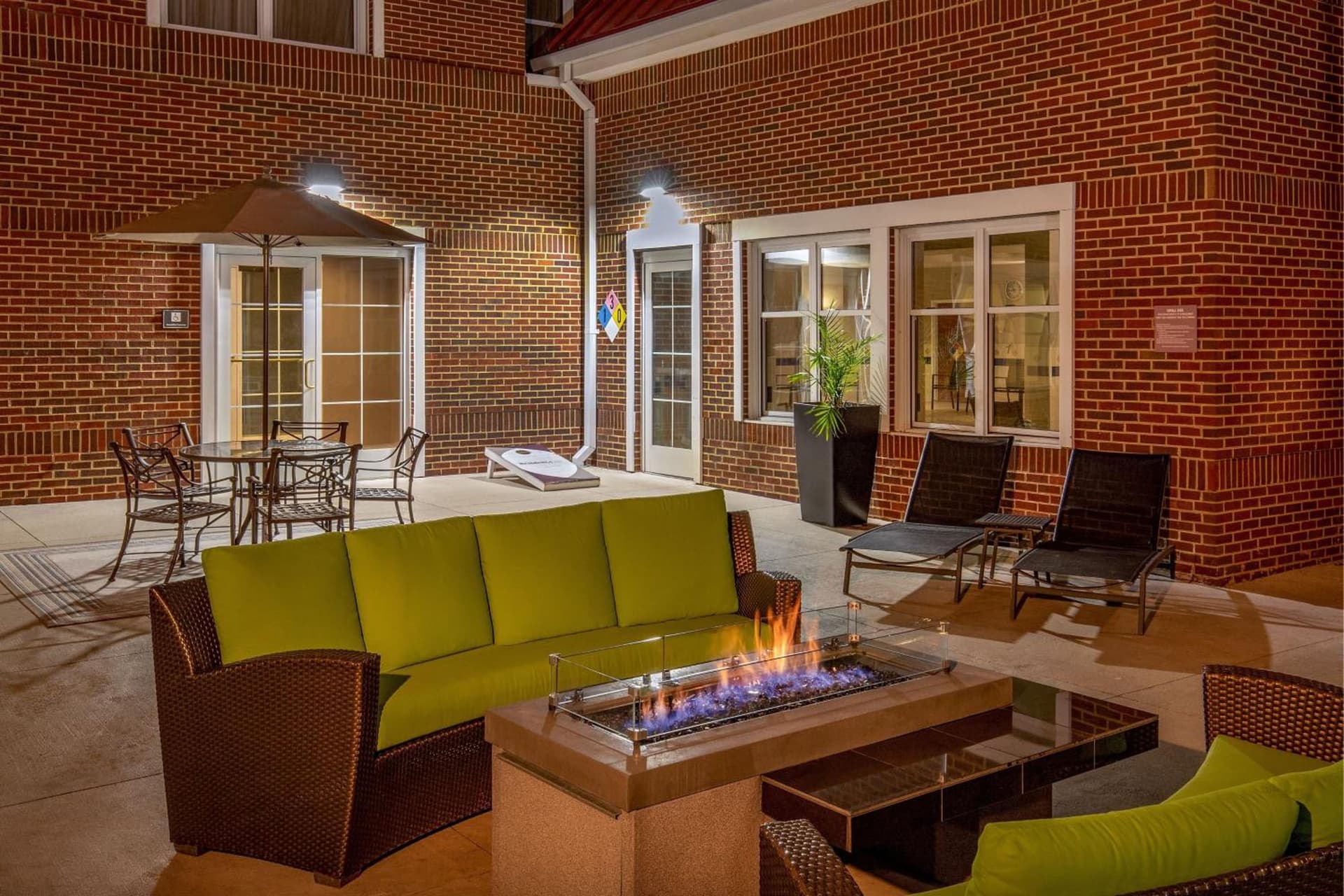 Residence Inn by Marriott Chesapeake Greenbrier gallery photo in Chesapeake, VA — image 22