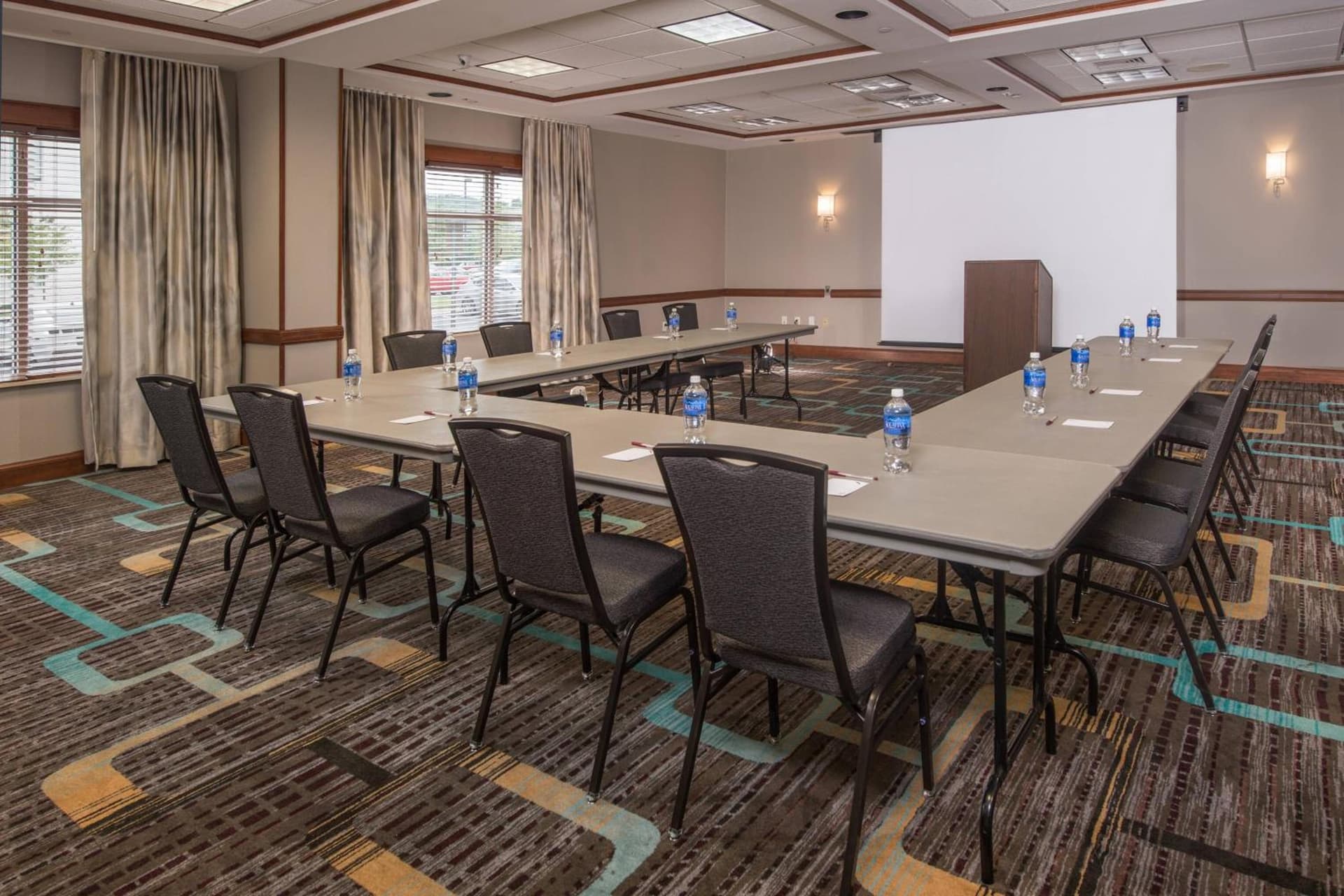 Residence Inn by Marriott Chesapeake Greenbrier gallery photo in Chesapeake, VA — image 55