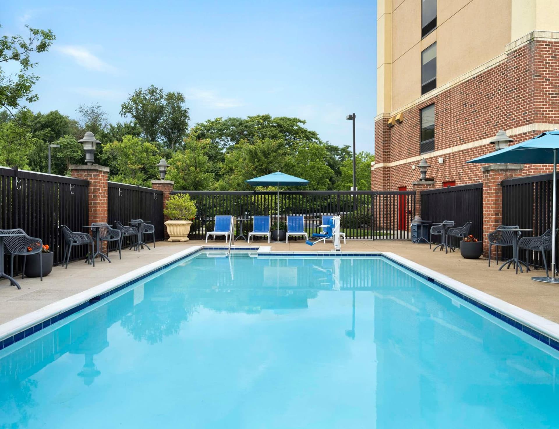 Hampton Inn & Suites Arundel Mills/Baltimore gallery photo in Hanover, MD — image 11