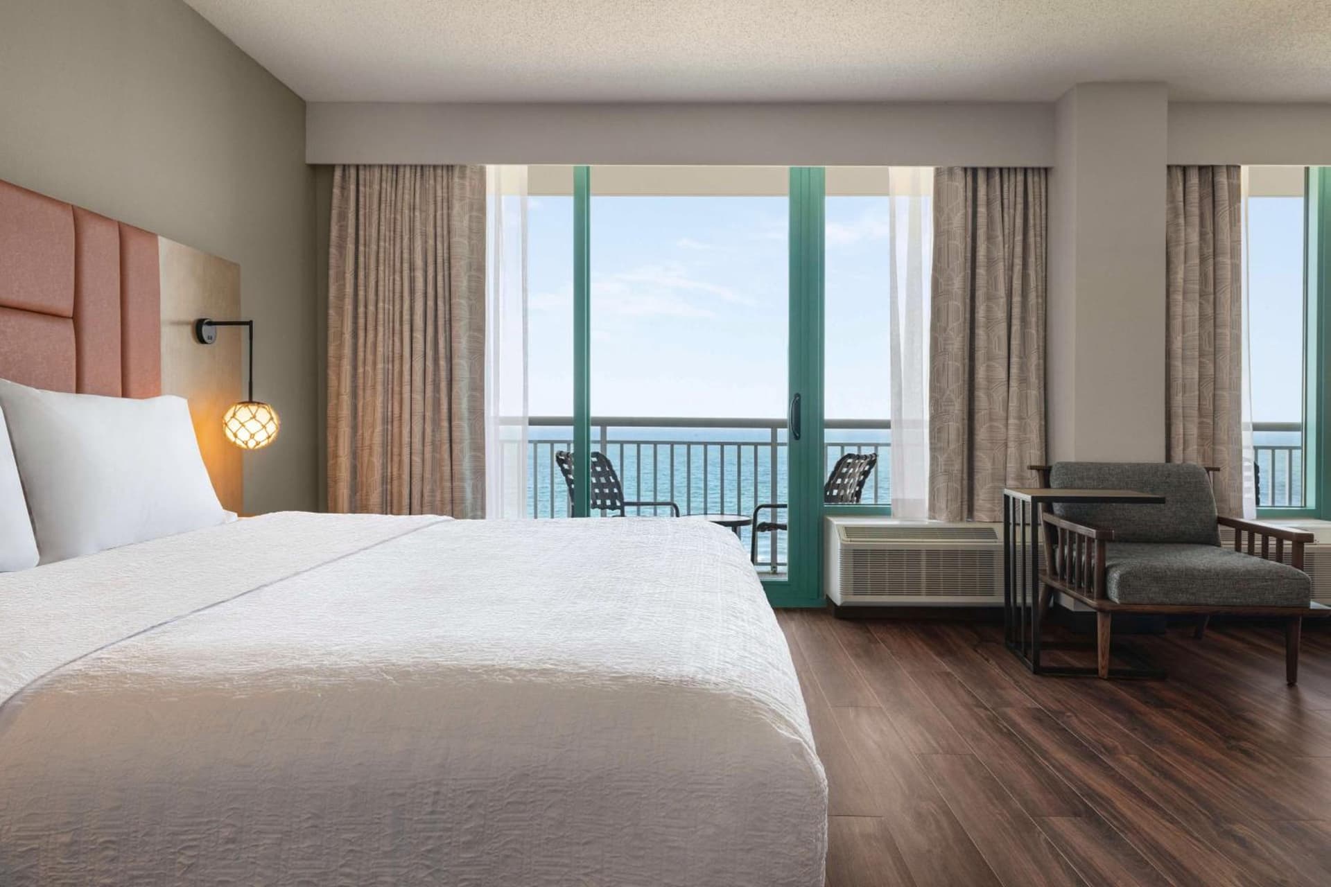 Hampton Inn Virginia Beach-Oceanfront South gallery photo in Virginia Beach, VA — image 56