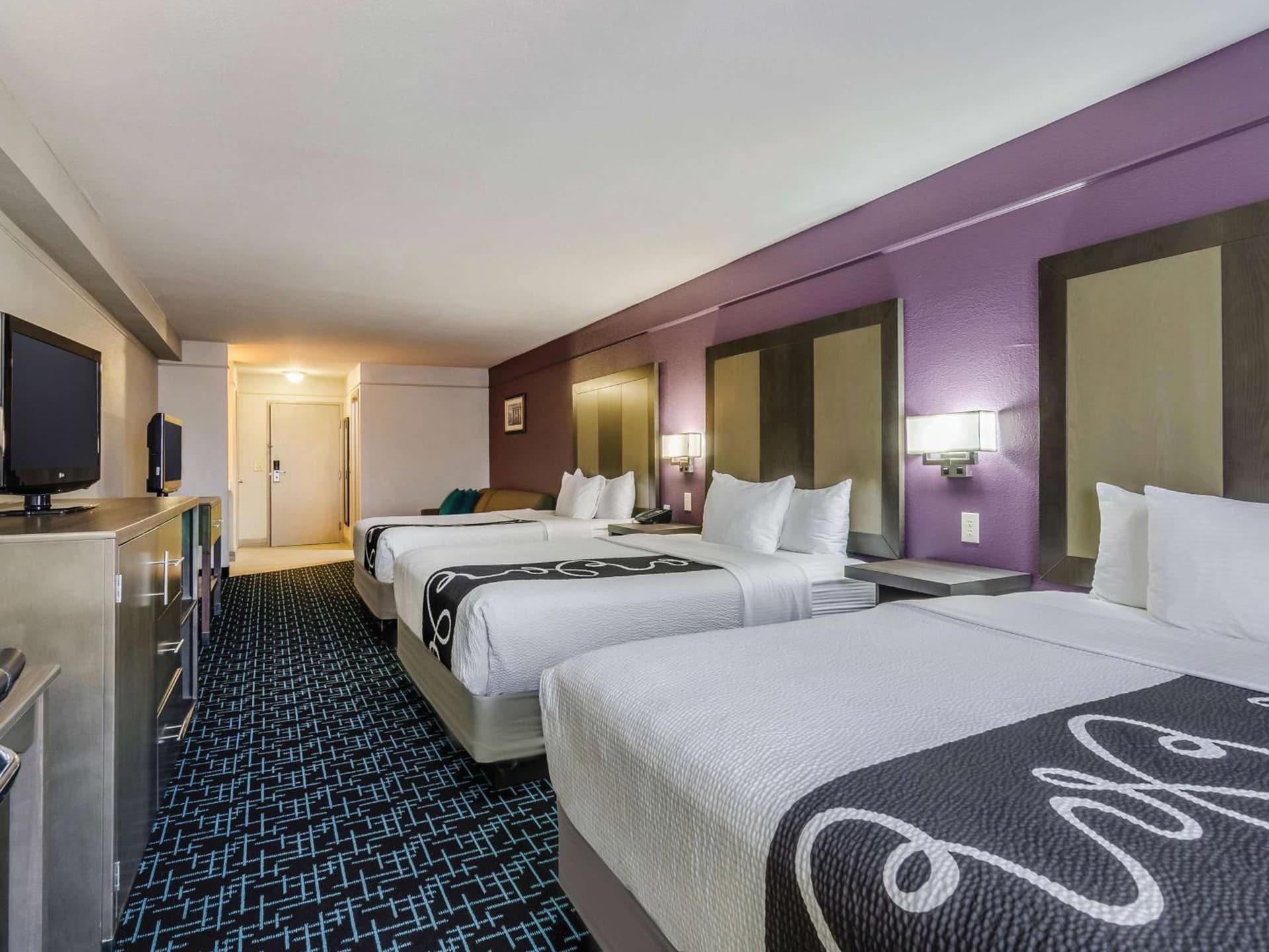 La Quinta by Wyndham Kansas City Airport gallery photo in Kansas City, KS — image 24