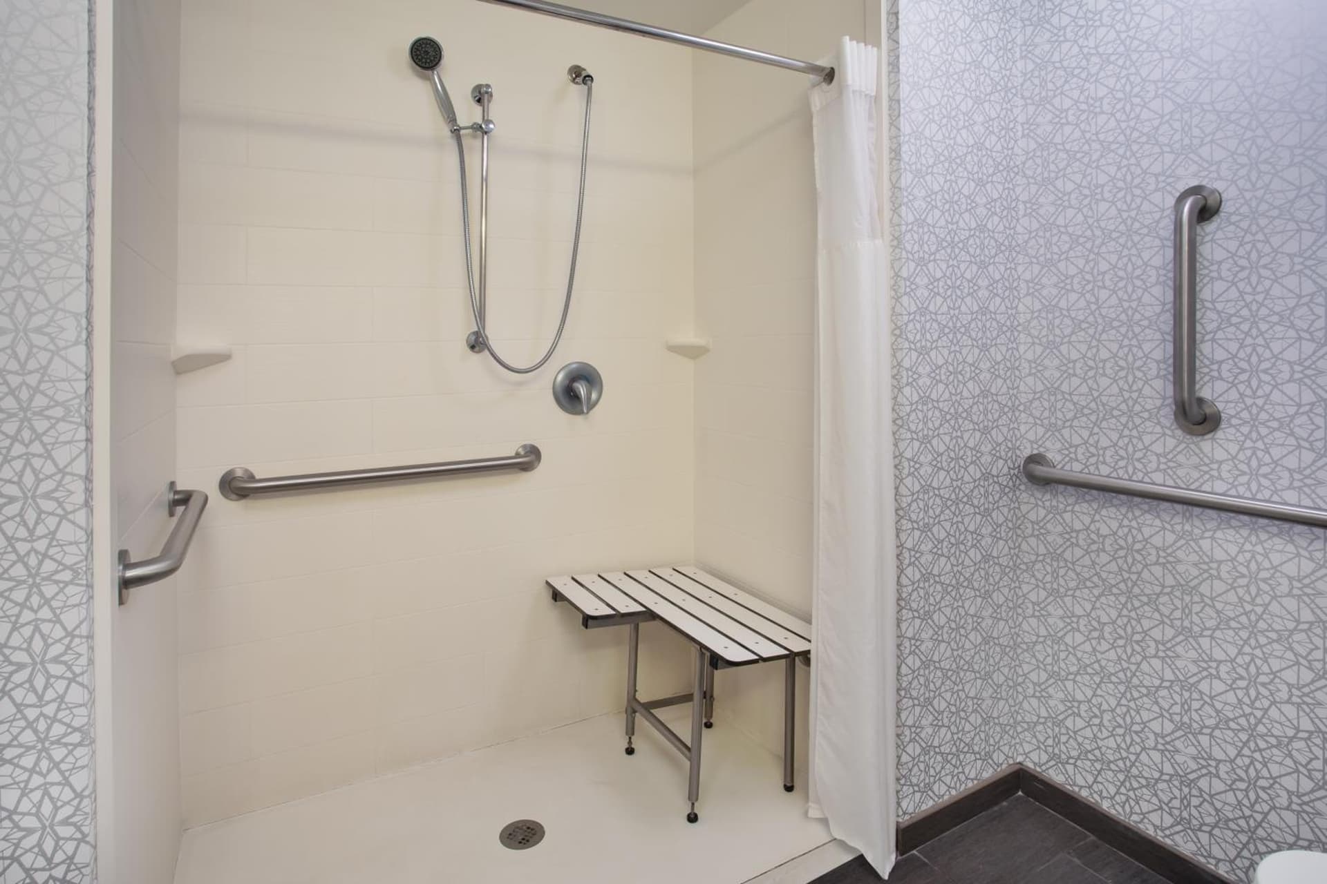 Hampton Inn & Suites Columbia/Southeast-Fort Jackson gallery photo in Columbia, SC — image 33